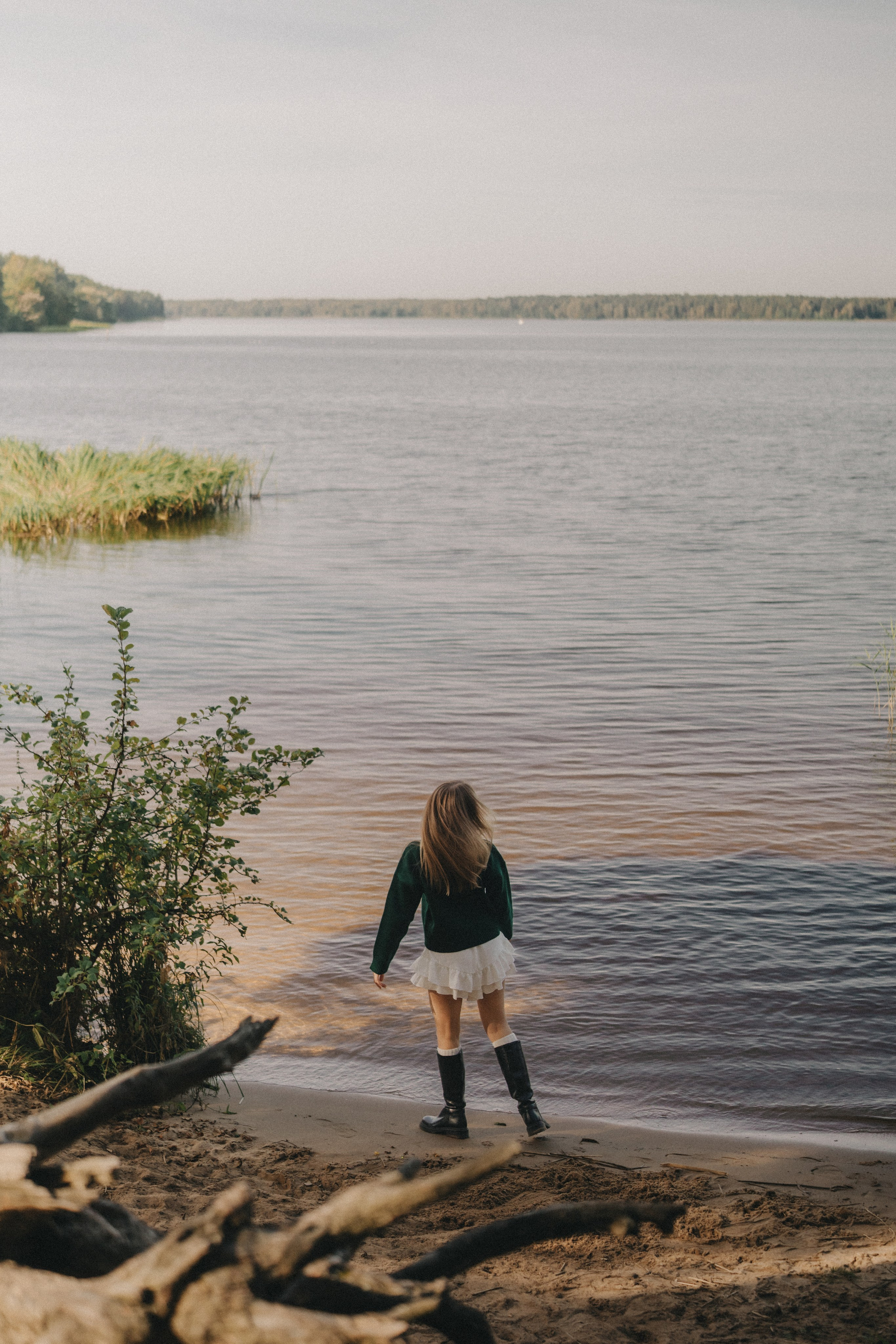 Алена | фотосессия в бору у Волги. Портретный фотограф Москва