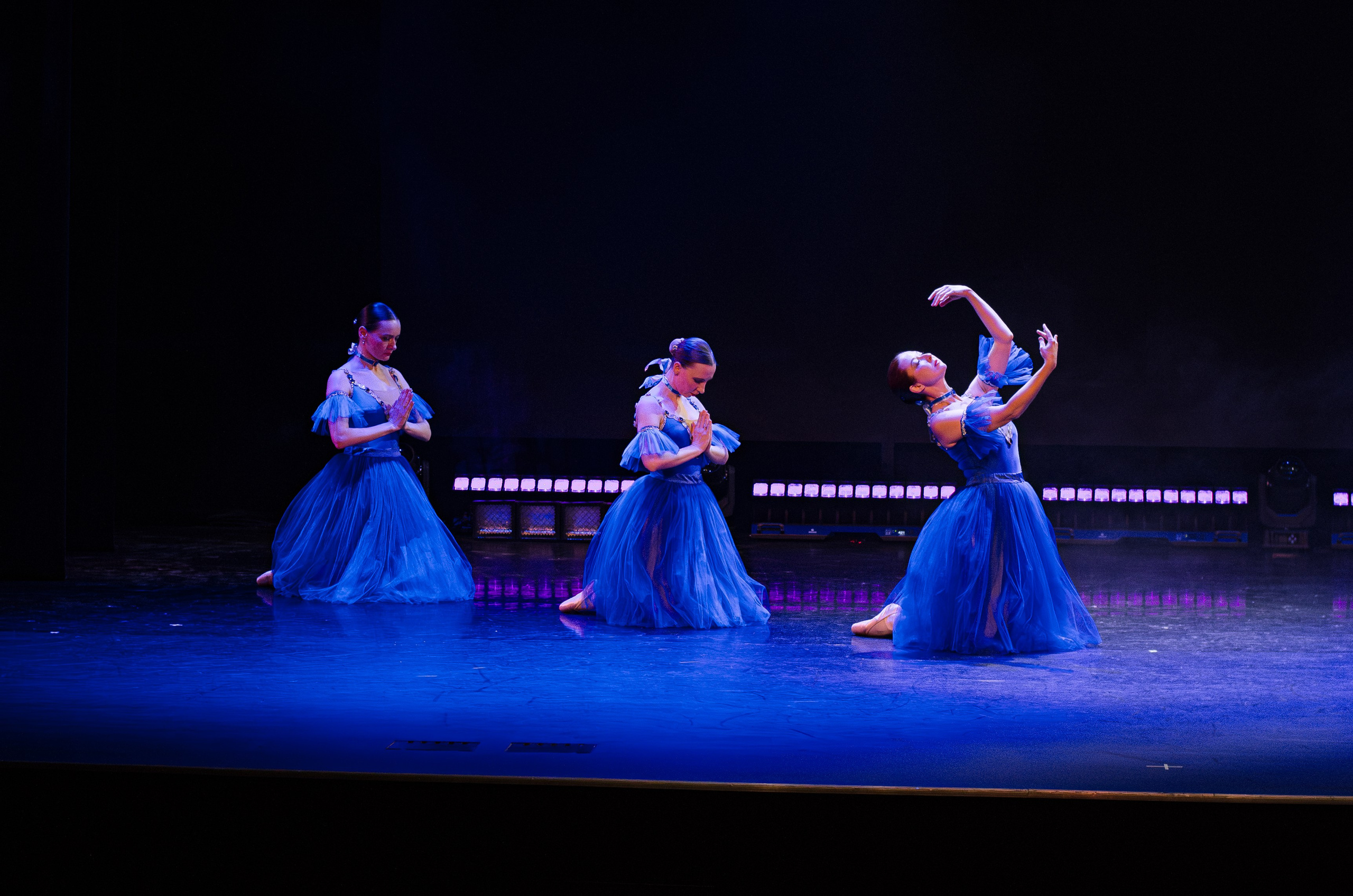 Гала-концерт Всероссийского фестиваля любительского балета Aurora PRIX — 2026. Портретный и репортажный фотограф в Санкт-Петербурге Варвара Жукова