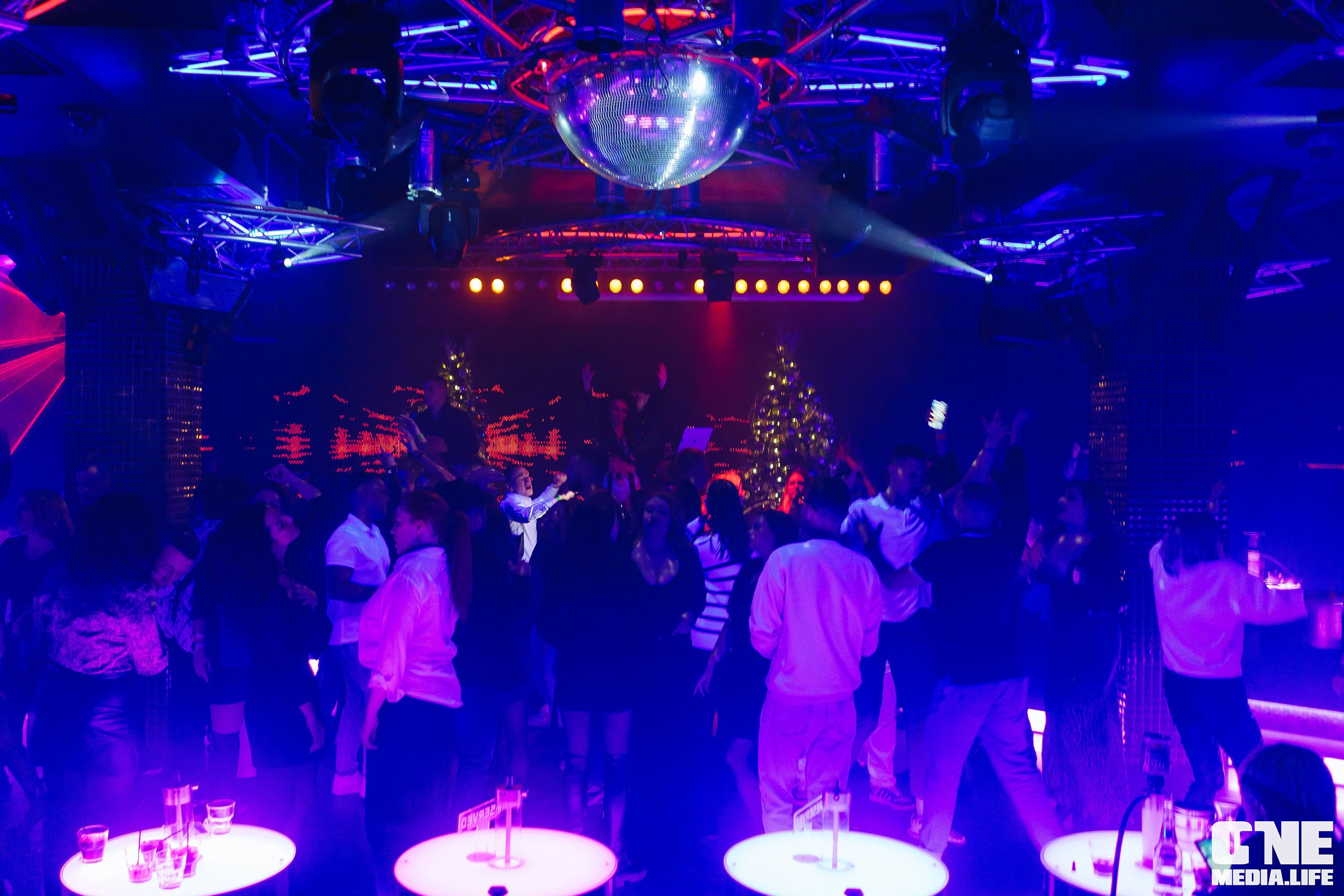 Фоторепортаж из РК Планета. One Media Life: фоторепортажи, фотоотчеты с мероприятий и заведений