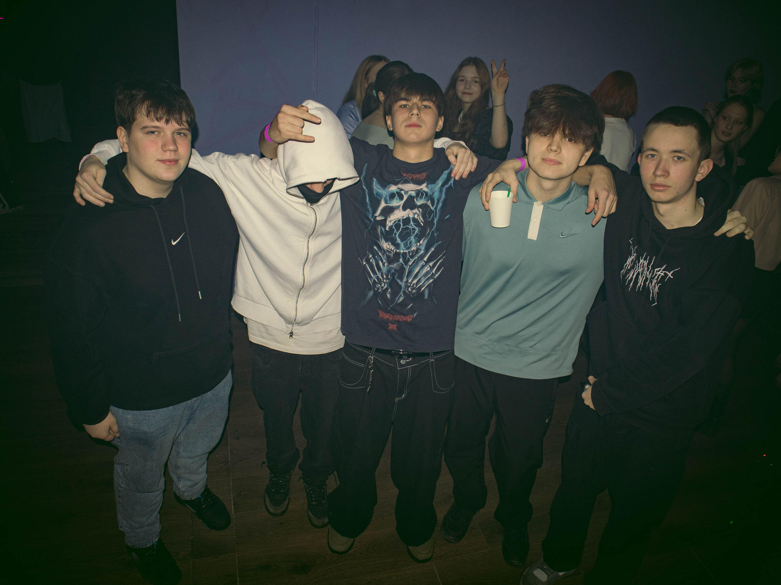 MOSHPIT. Фотограф и видеограф в Бугульме Аня Трутнева