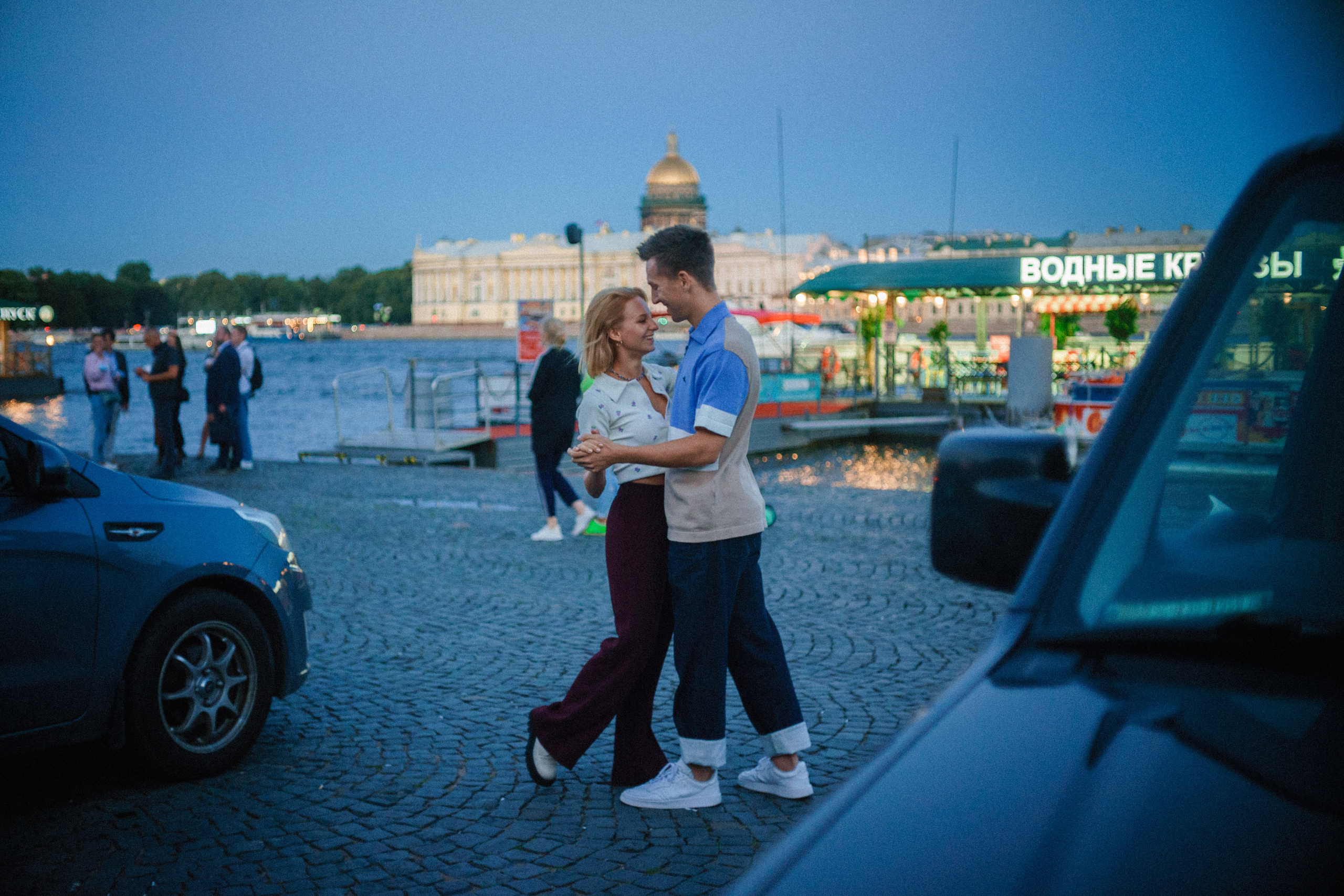 Люба и Валера. Бренд и контентные фотосессии, портреты и лавстори в Санкт-Петербурге