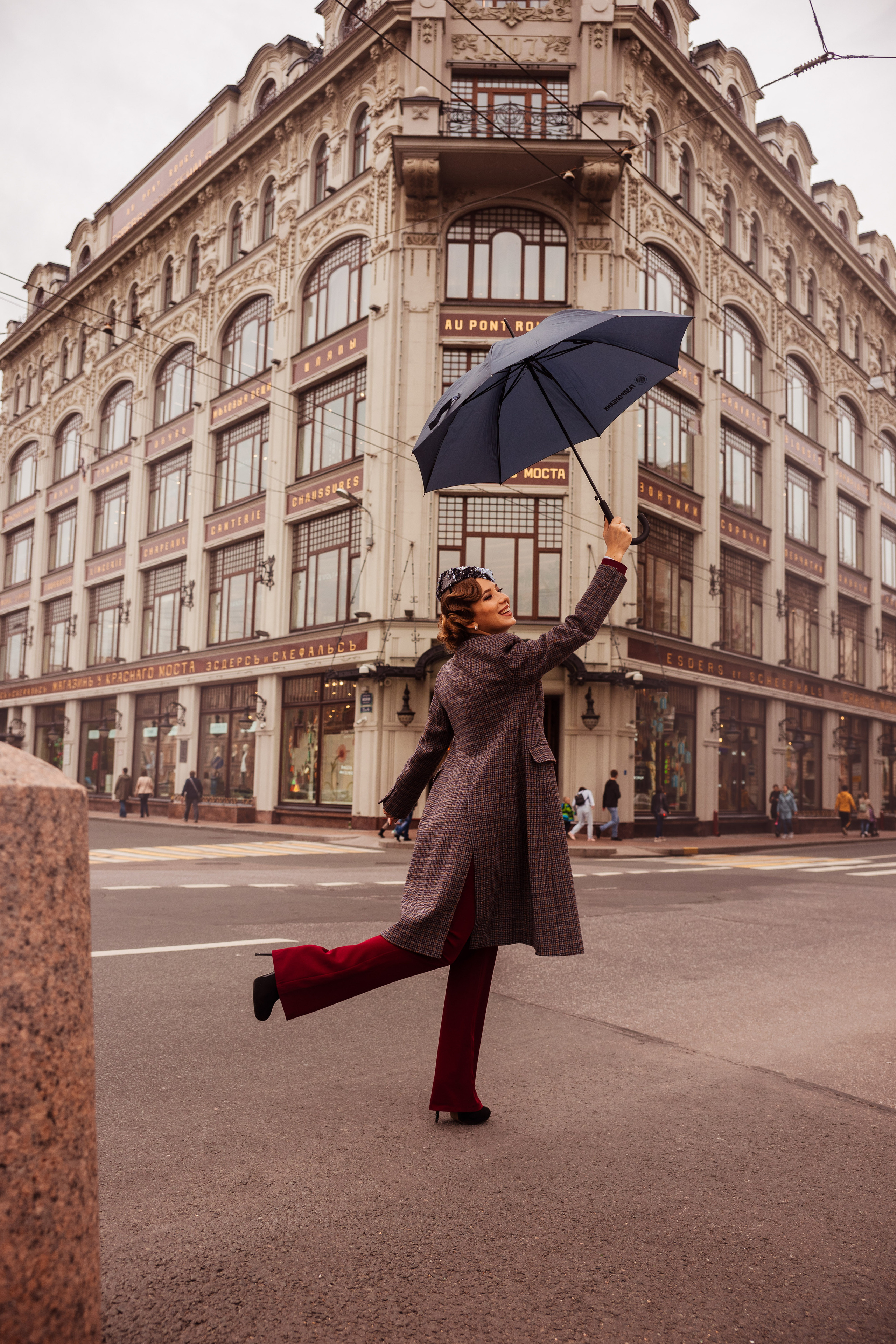 Николь. Бренд и контентные фотосессии, портреты и лавстори в Санкт-Петербурге
