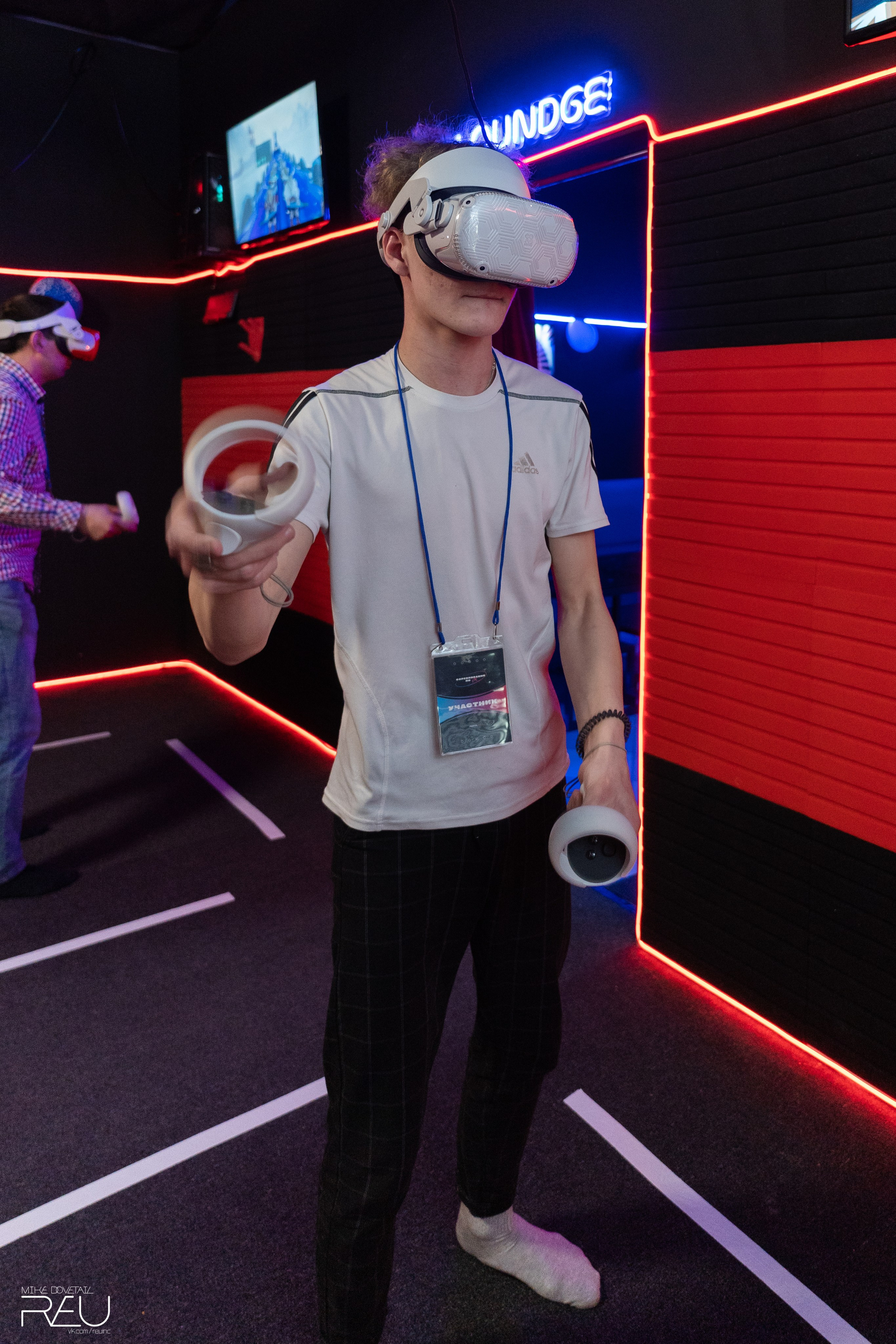 ТУРНИР ПО VR. Mike Dovetail | Портретный и репортажный фотограф