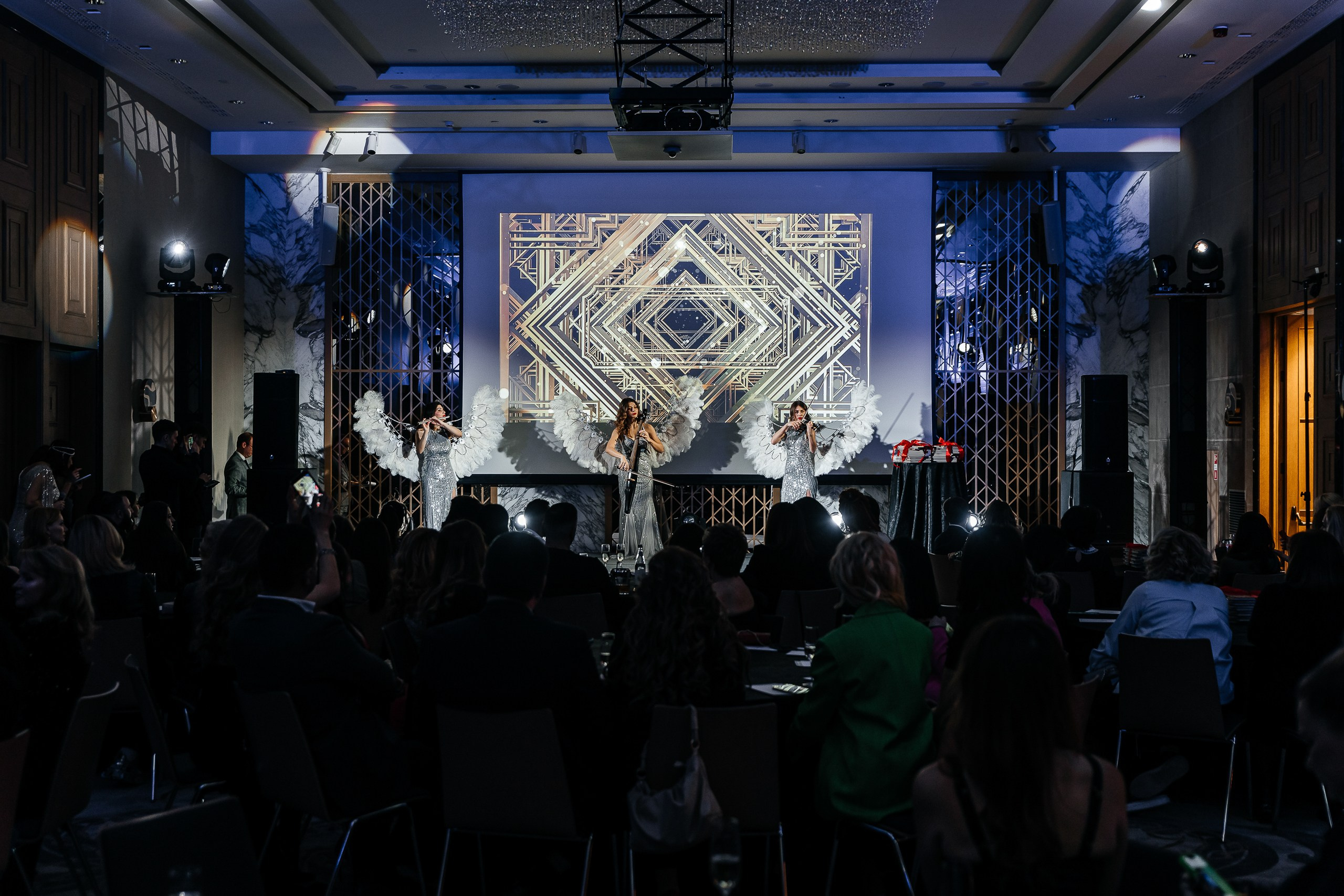 ПРЕЗЕНТАЦИЯ КНИГИ «ГЕРОИ НАШЕГО ВРЕМЕНИ». Свадебный и репортажный фотограф в Ростове-на-Дону Павел Кислов