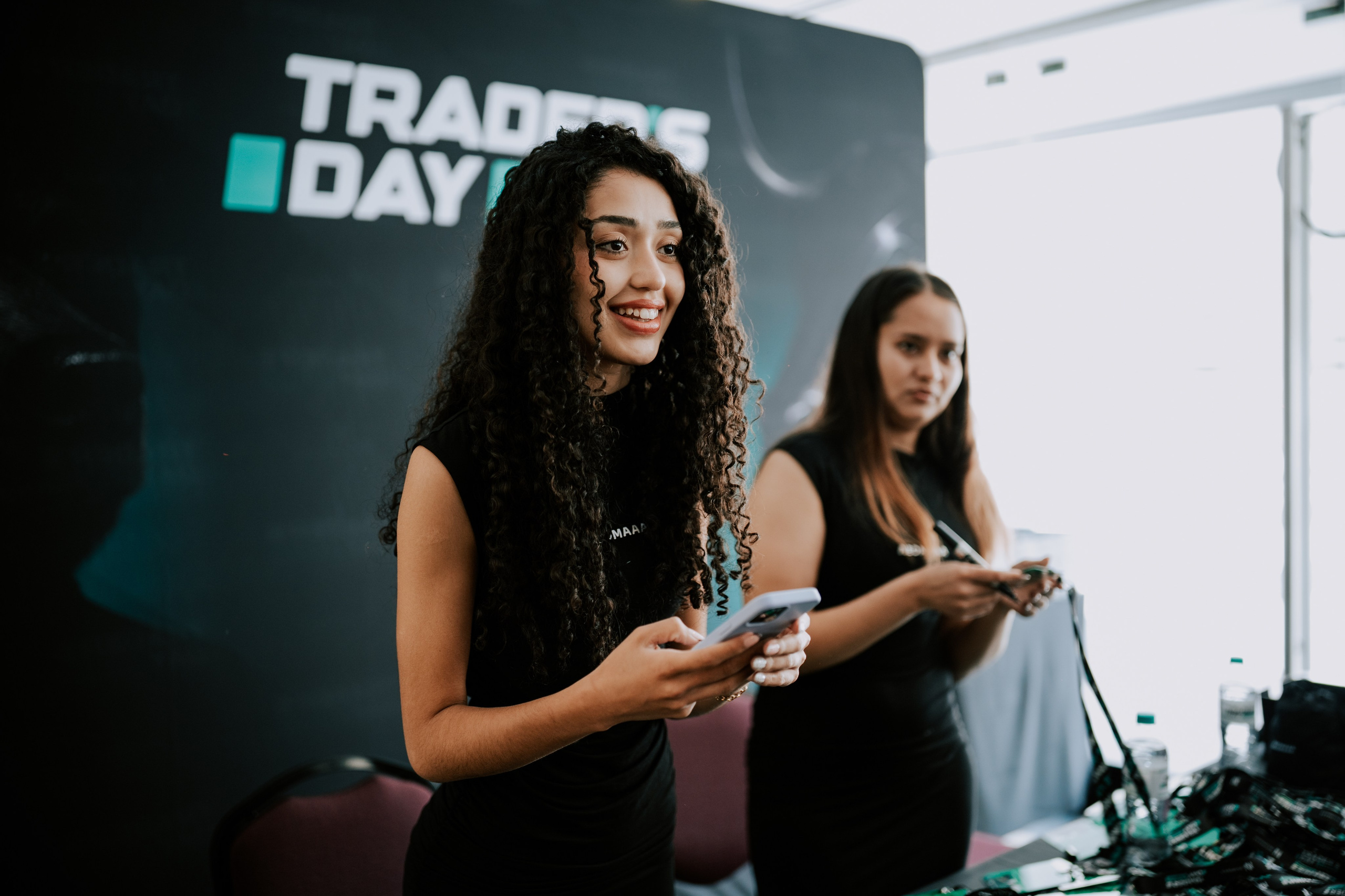 TRADERS DAY By NeomAAA Argentina. NeomAAA Funds Gallery