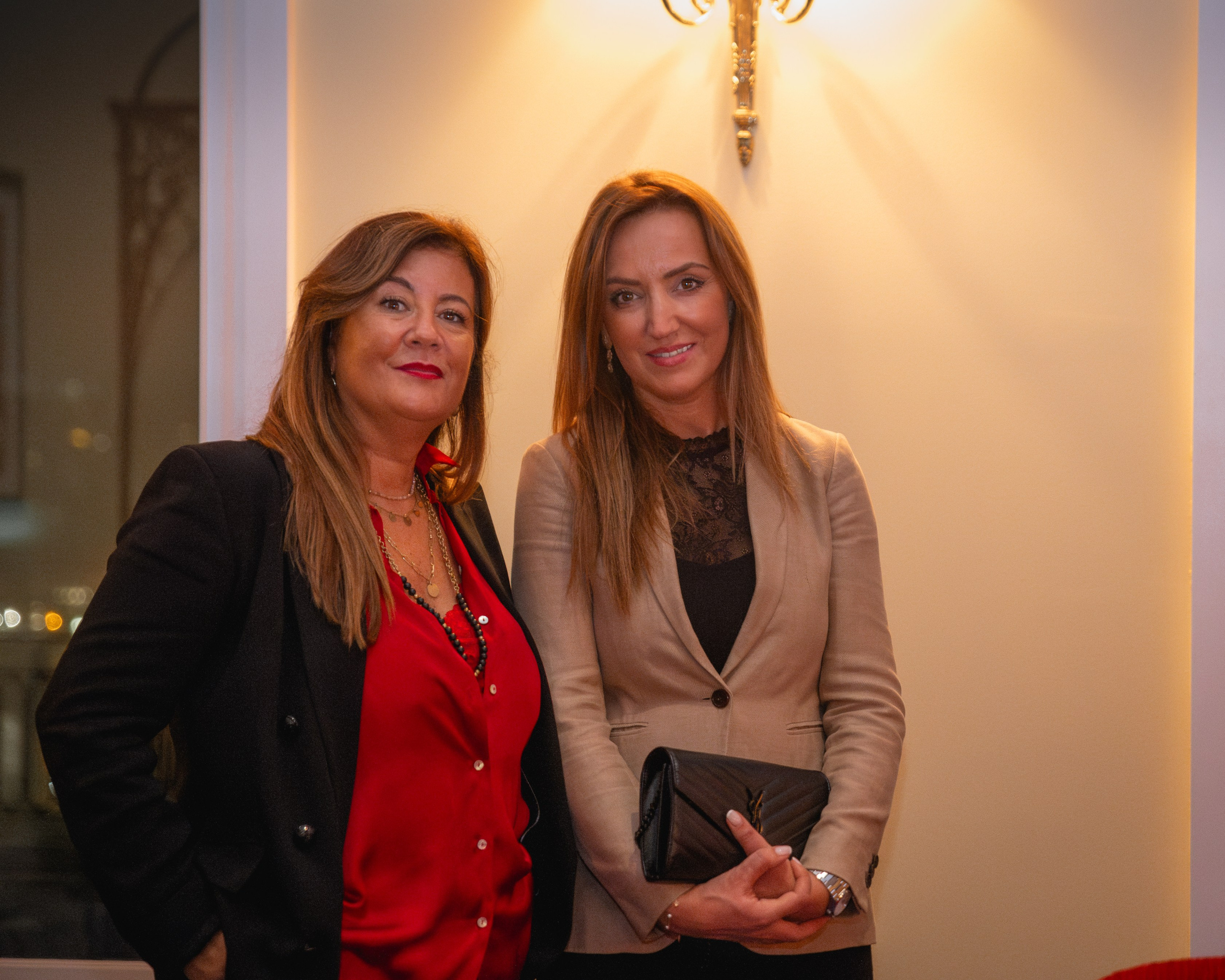 EUGÉNIO CAMPOS IN YEATMAN. Anastasiia Antoniuk portrait, family and couple photographer, Portugal