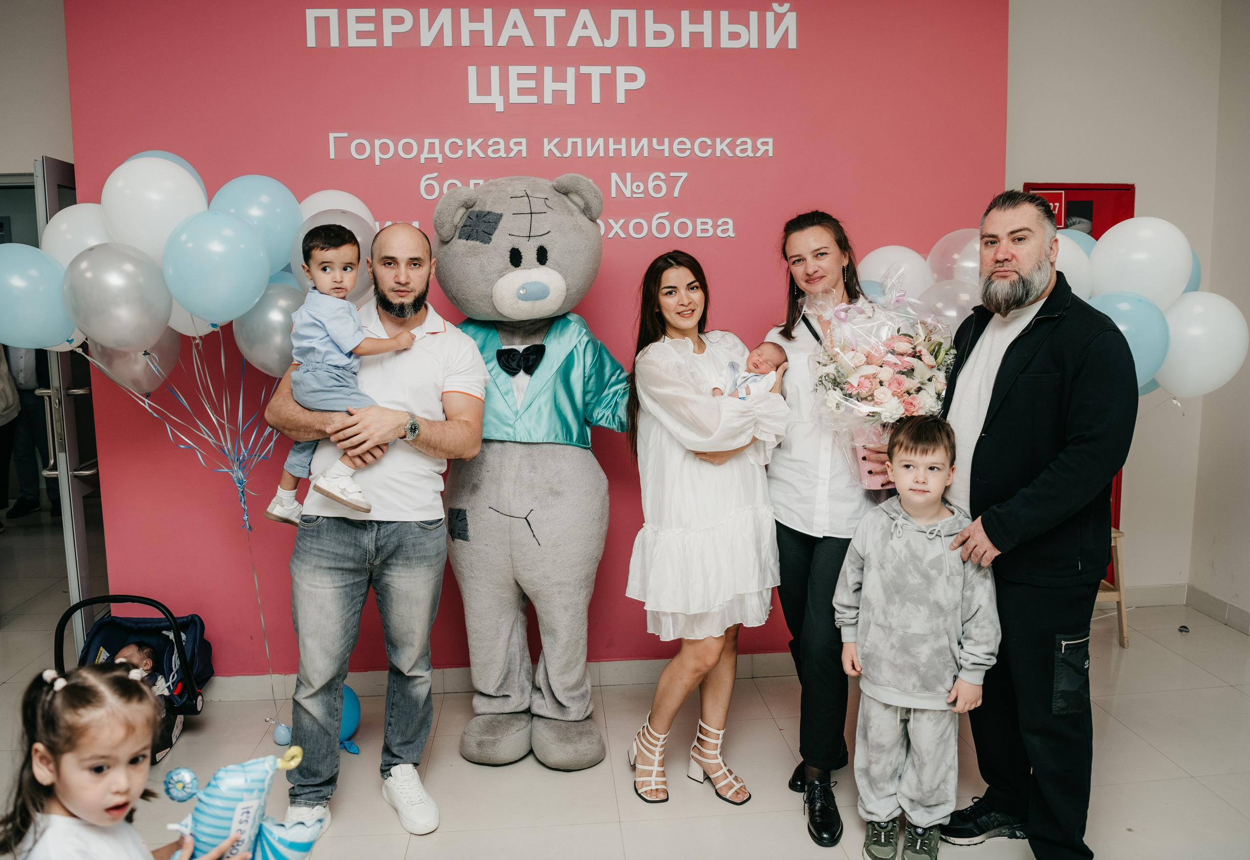 Выписка Али. ГКБ 67. Фотограф на выписку из роддома в Москве и МО