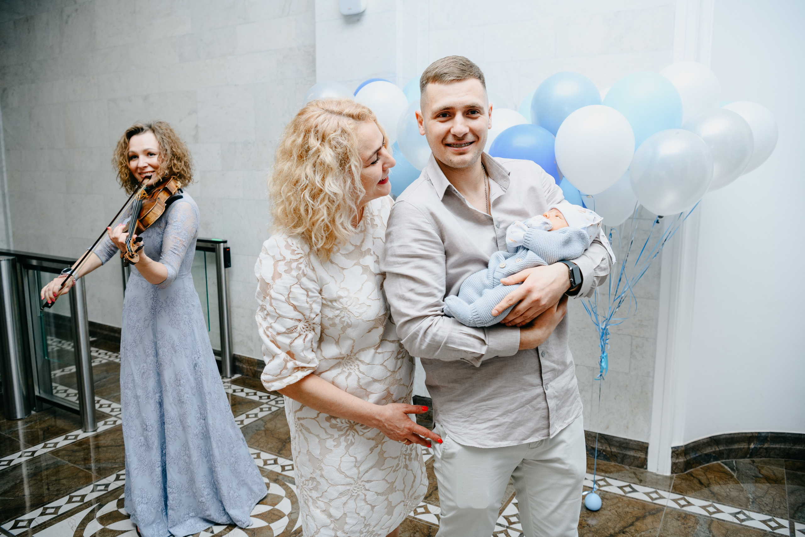 Выписка Владимира. Снегиревка. Фотограф на выписку из роддома в Москве и МО