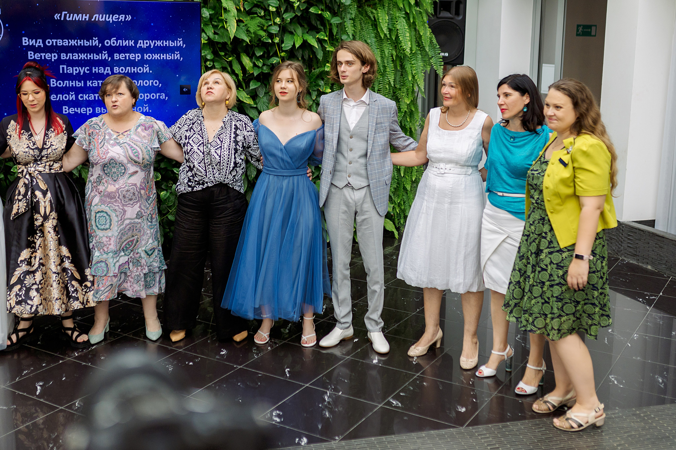 Выпуск лицея Ганзейская Ладья. Свадебный фотограф Калининград Пасюта Данила