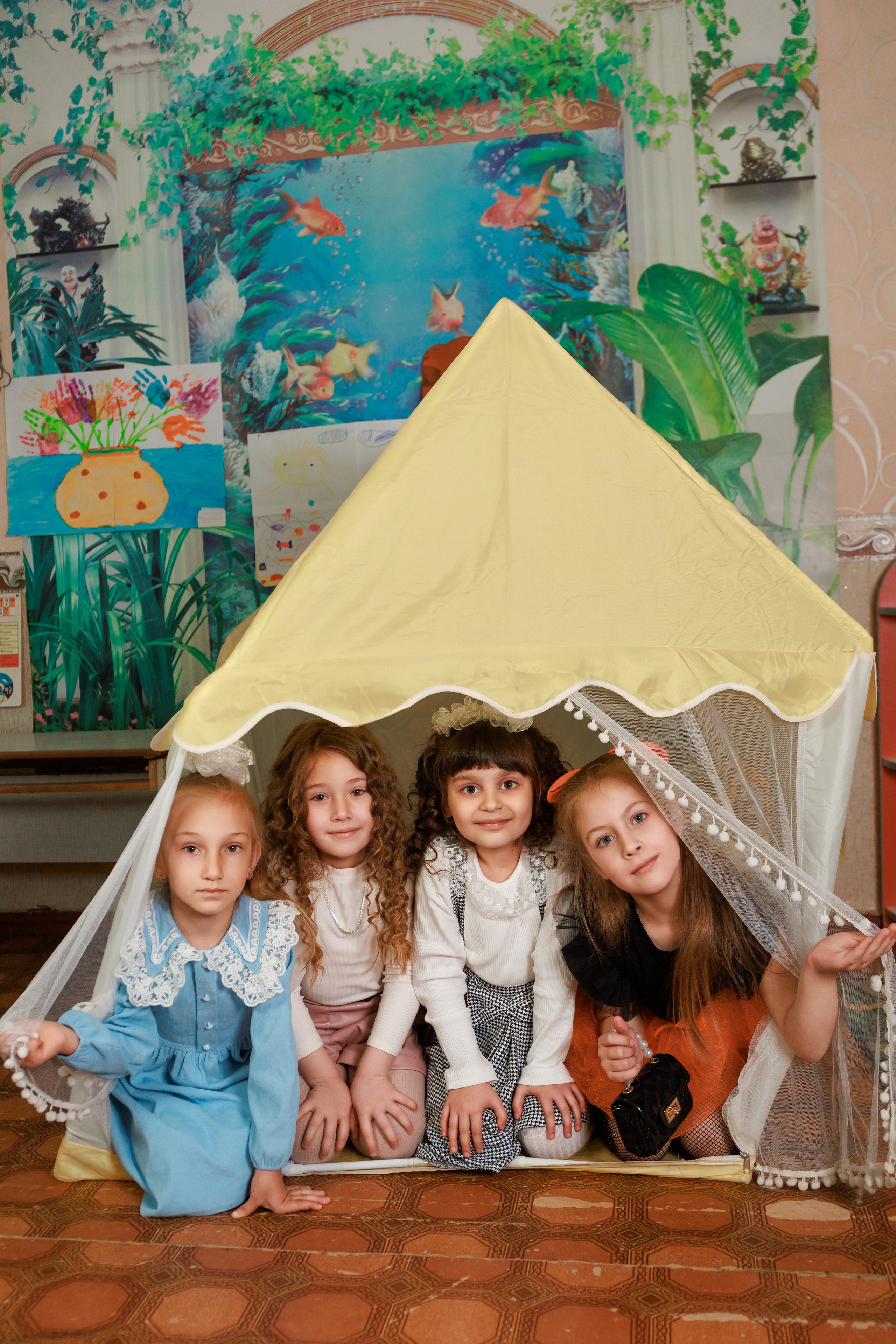 Выпускной альбом. Фотограф Олег Сотник