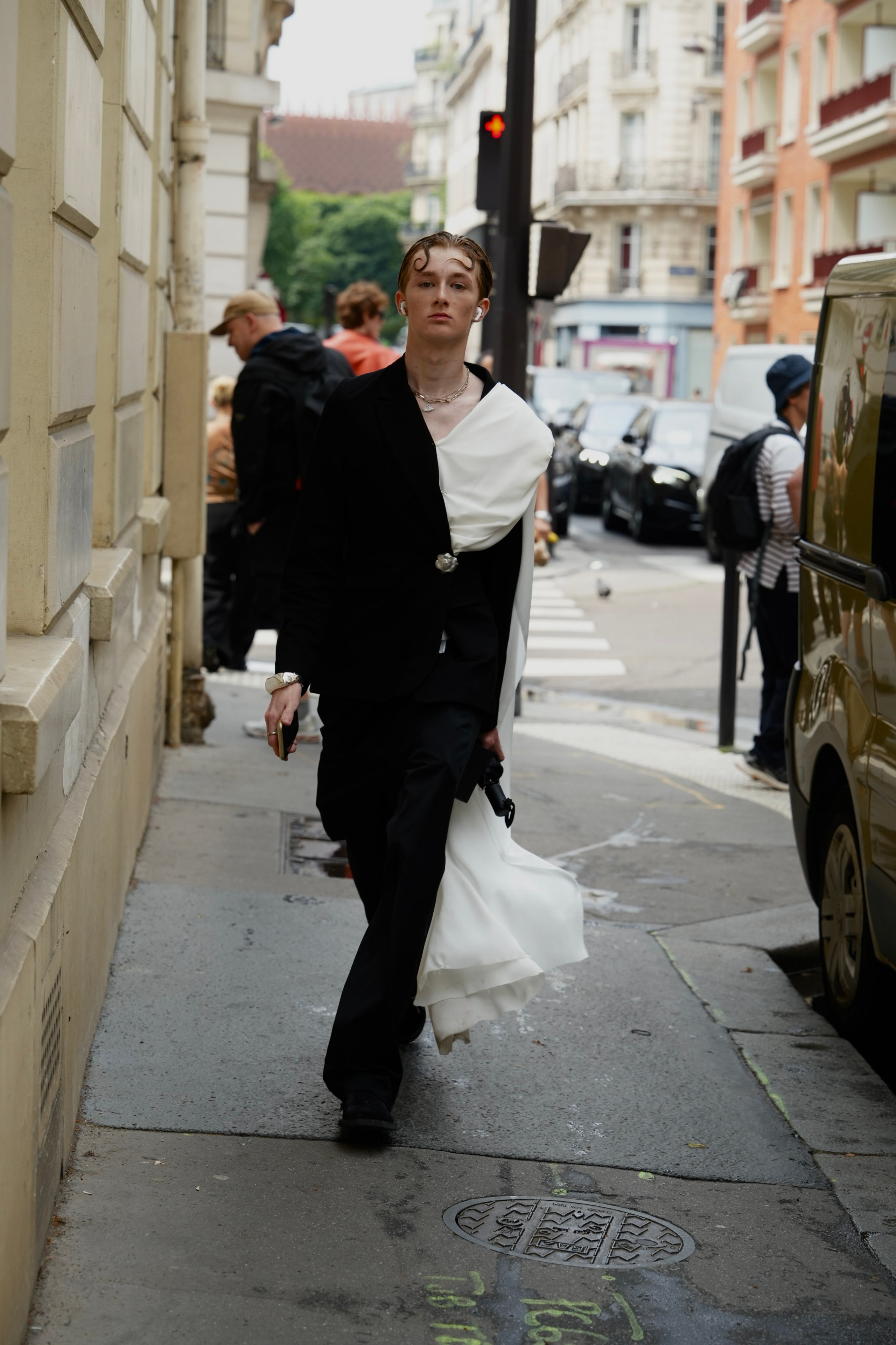 Paris SS'25. Photographer of your fashion moments