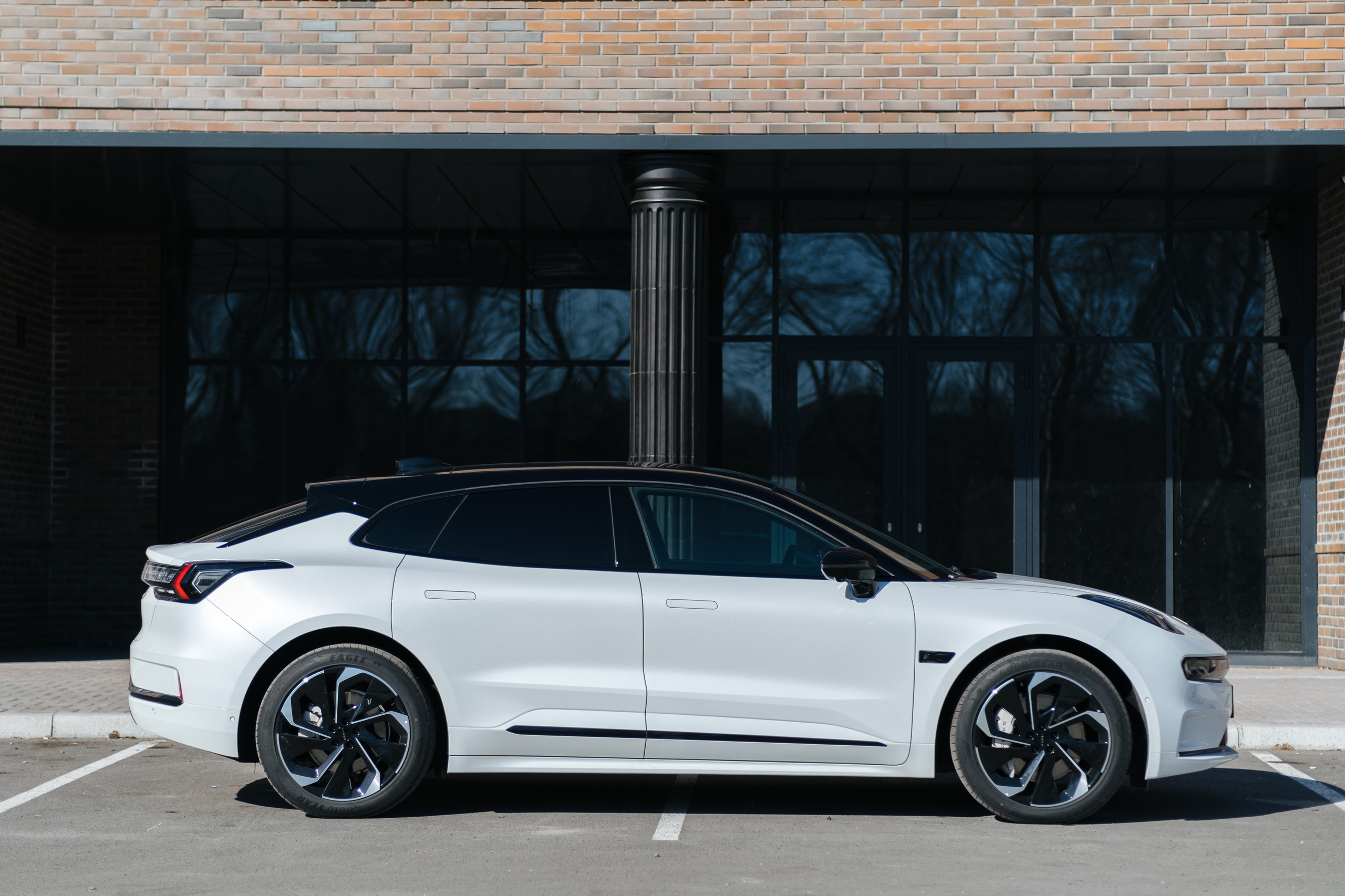 ZEEKR 001. Фуд и предметный фотограф Виталий Морозов г. Москва