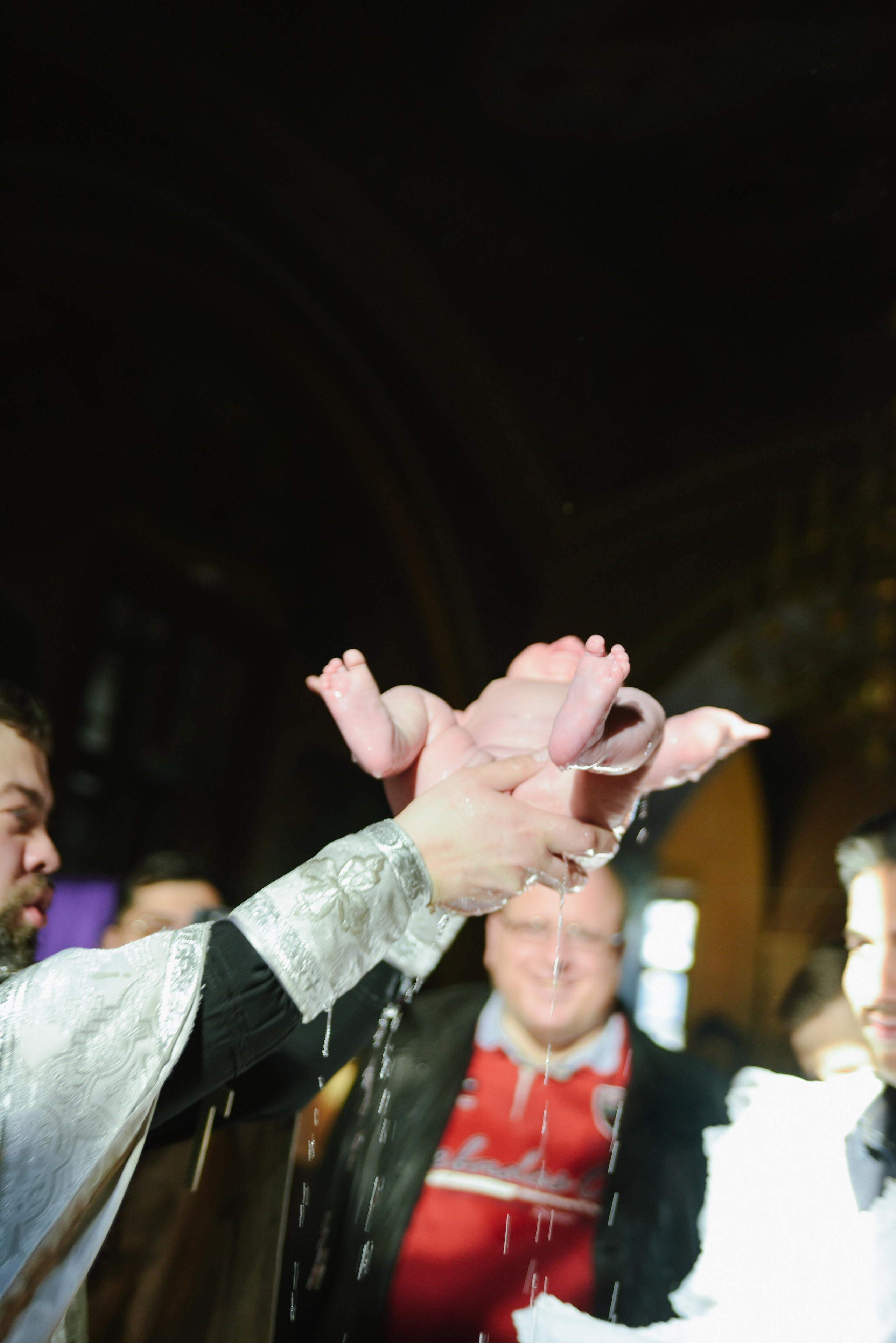 Таинство крещения Савва Храм Воскресения Словущего в Даниловской Слободе. Фотограф Лола Волна, город Москва