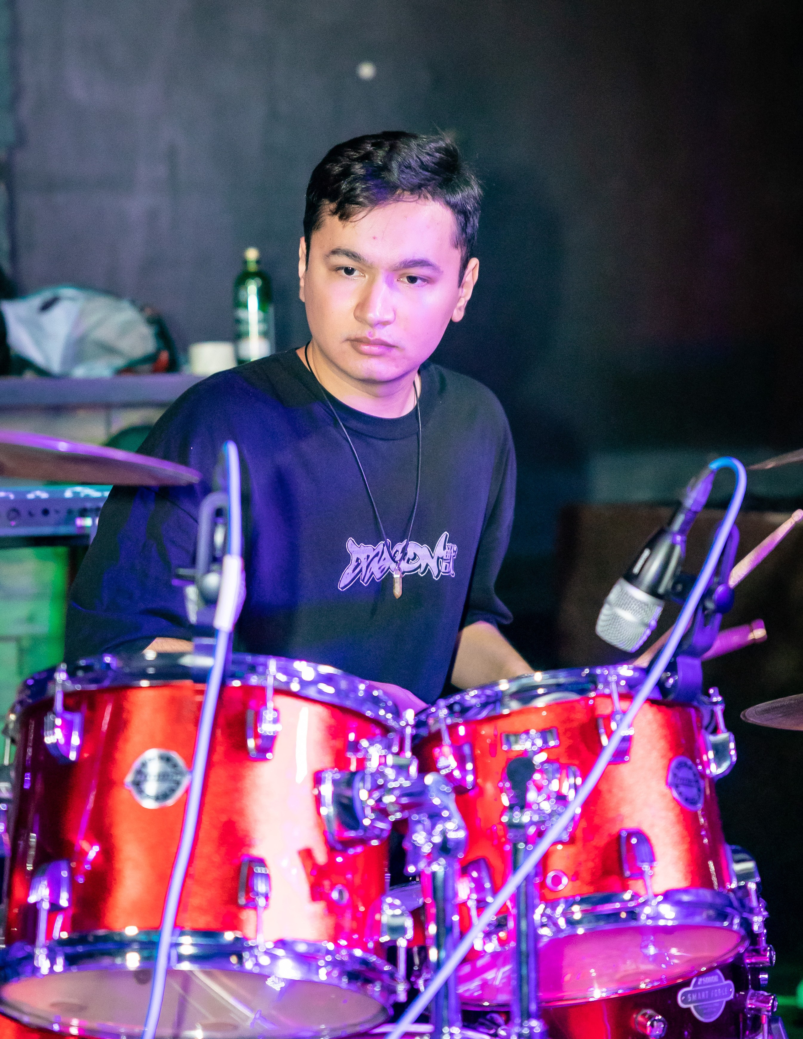 Концерт «Не Школа Барабанов» в Клубе «SOVA». Фотограф Владимир Охрименко