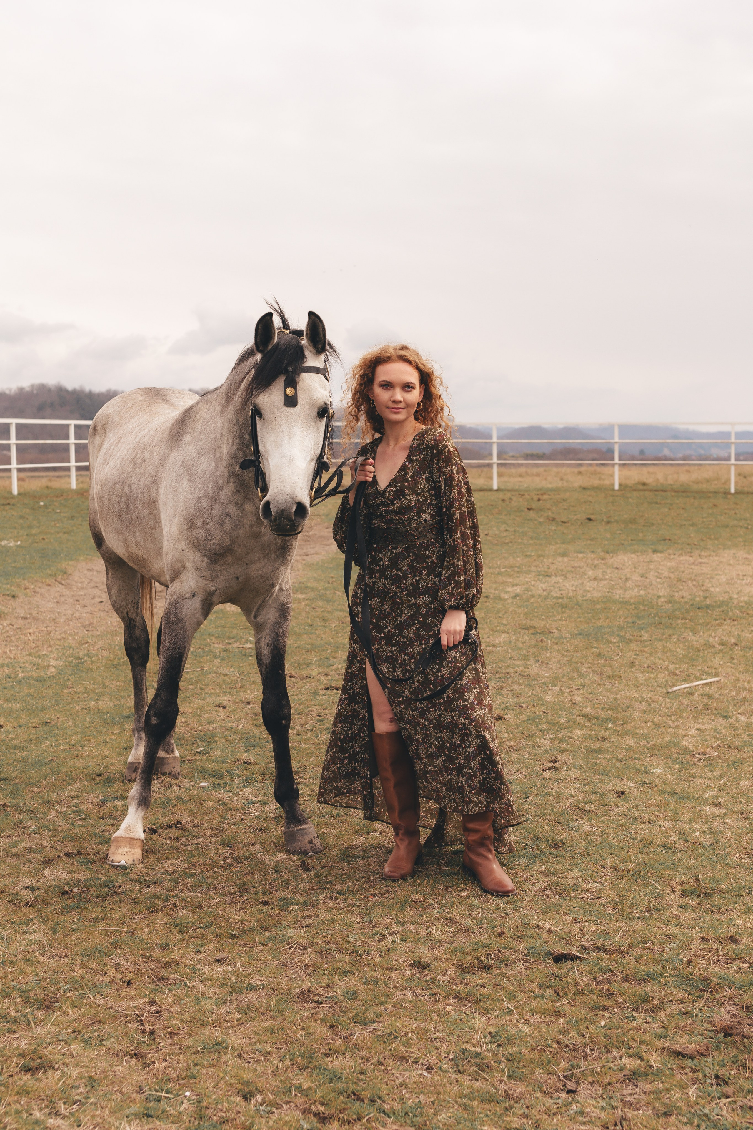 Фотосессия с лошадью. Семейный и художественный фотограф в Тюмени Юлия Логинова