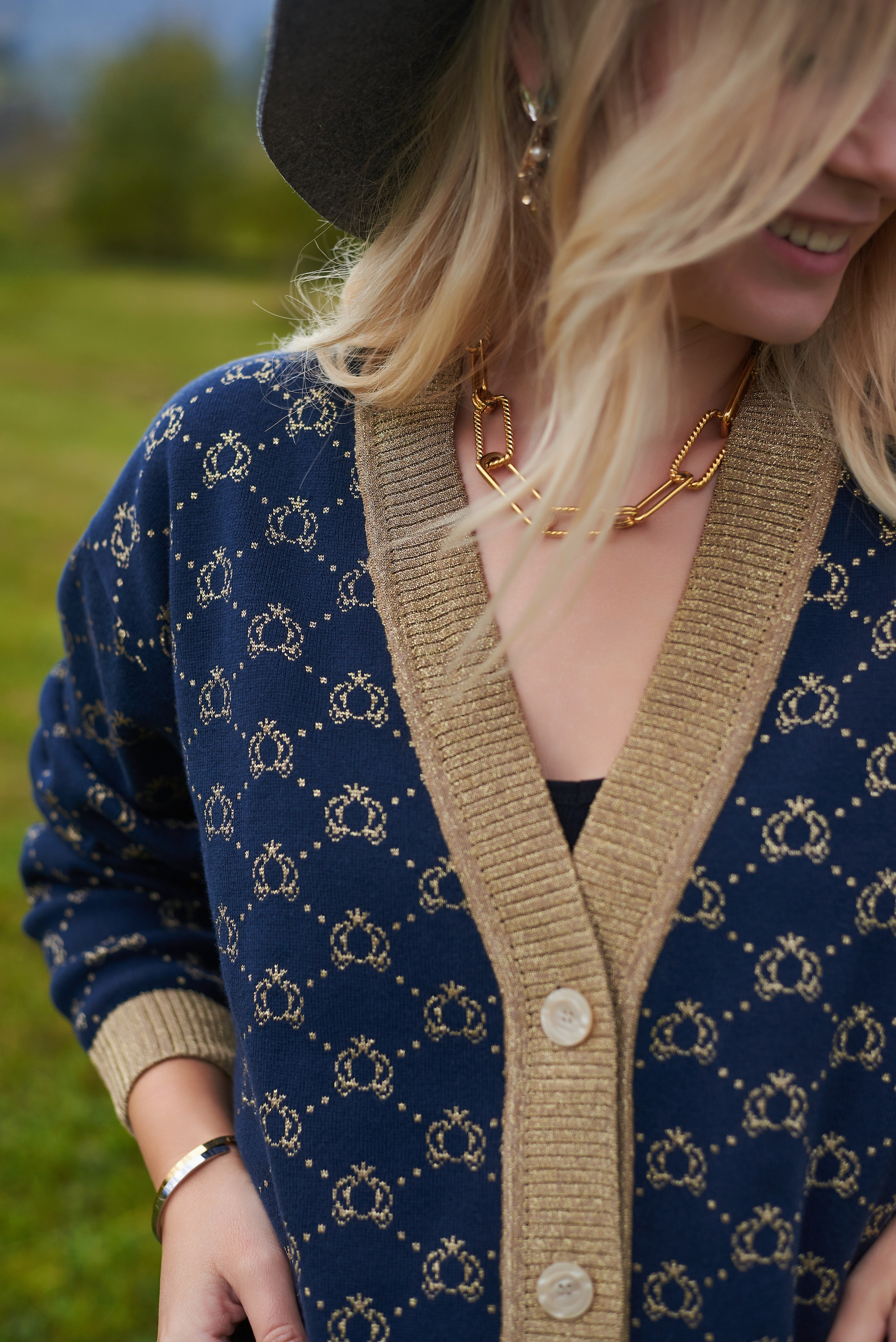 Для контента одежды. Семейный фотограф в Барнауле, Горный Алтай, Заринск, Алейск