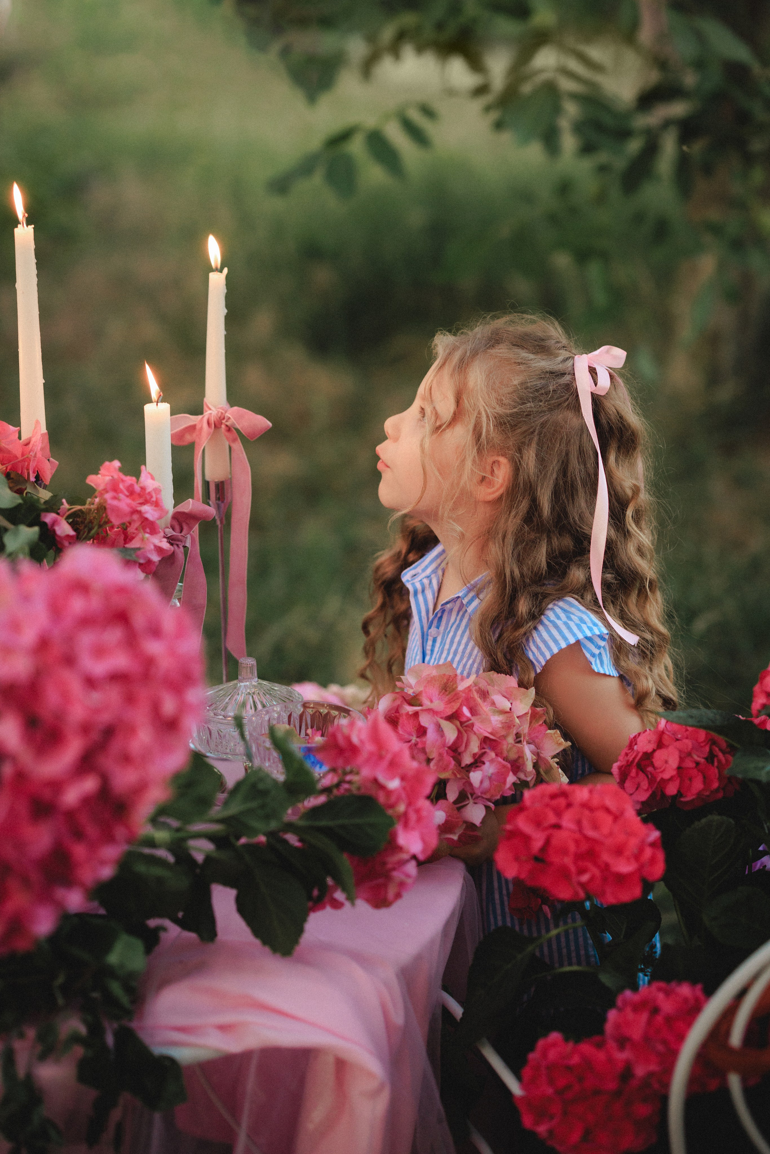 Цветочная фотосессия в лесу. Семейный и детский фотограф в Краснодаре Анна Трашкова