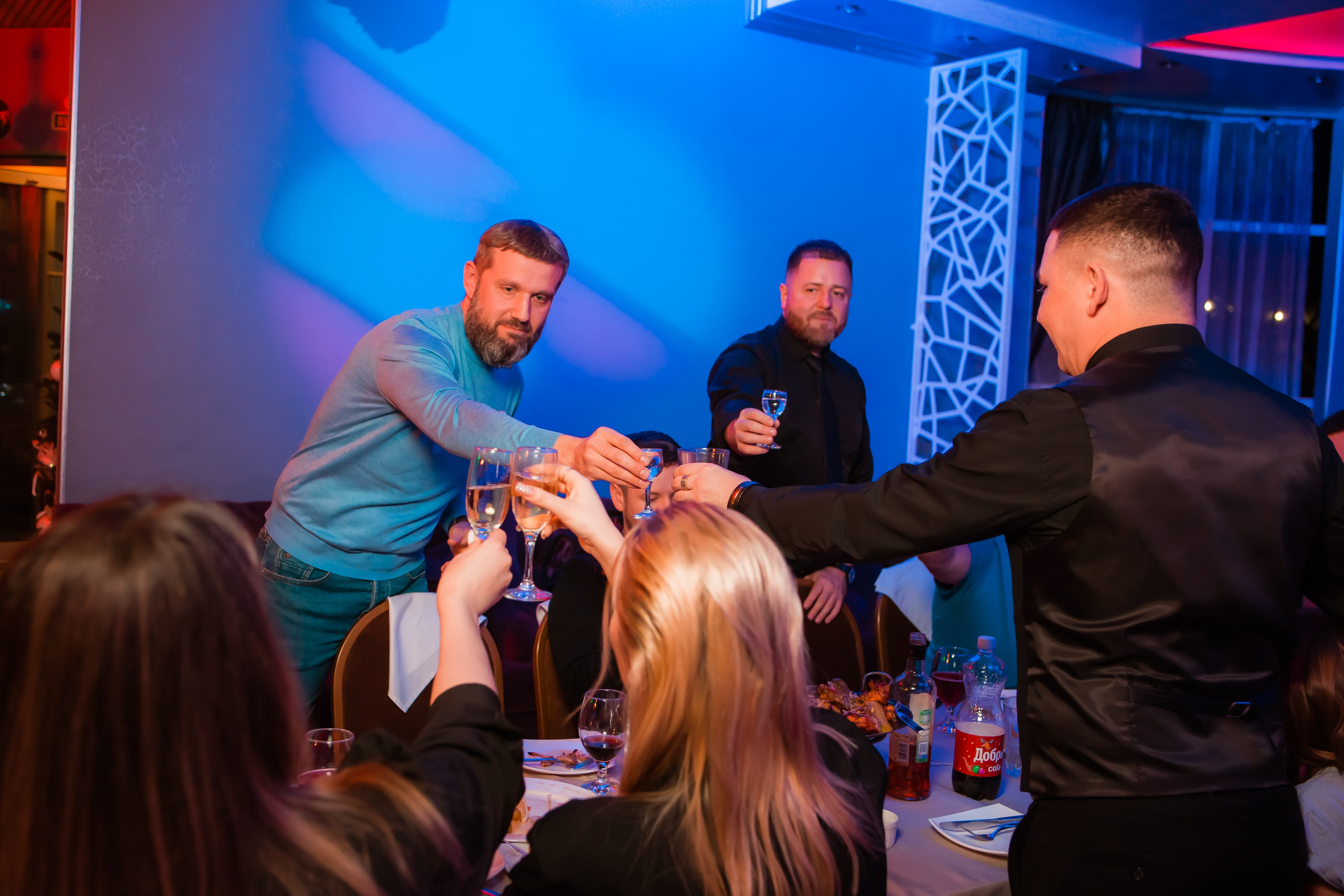 День Рождение Рябинина Ивана. Репортажный фотограф Василий Сазонов в Нижневартовске