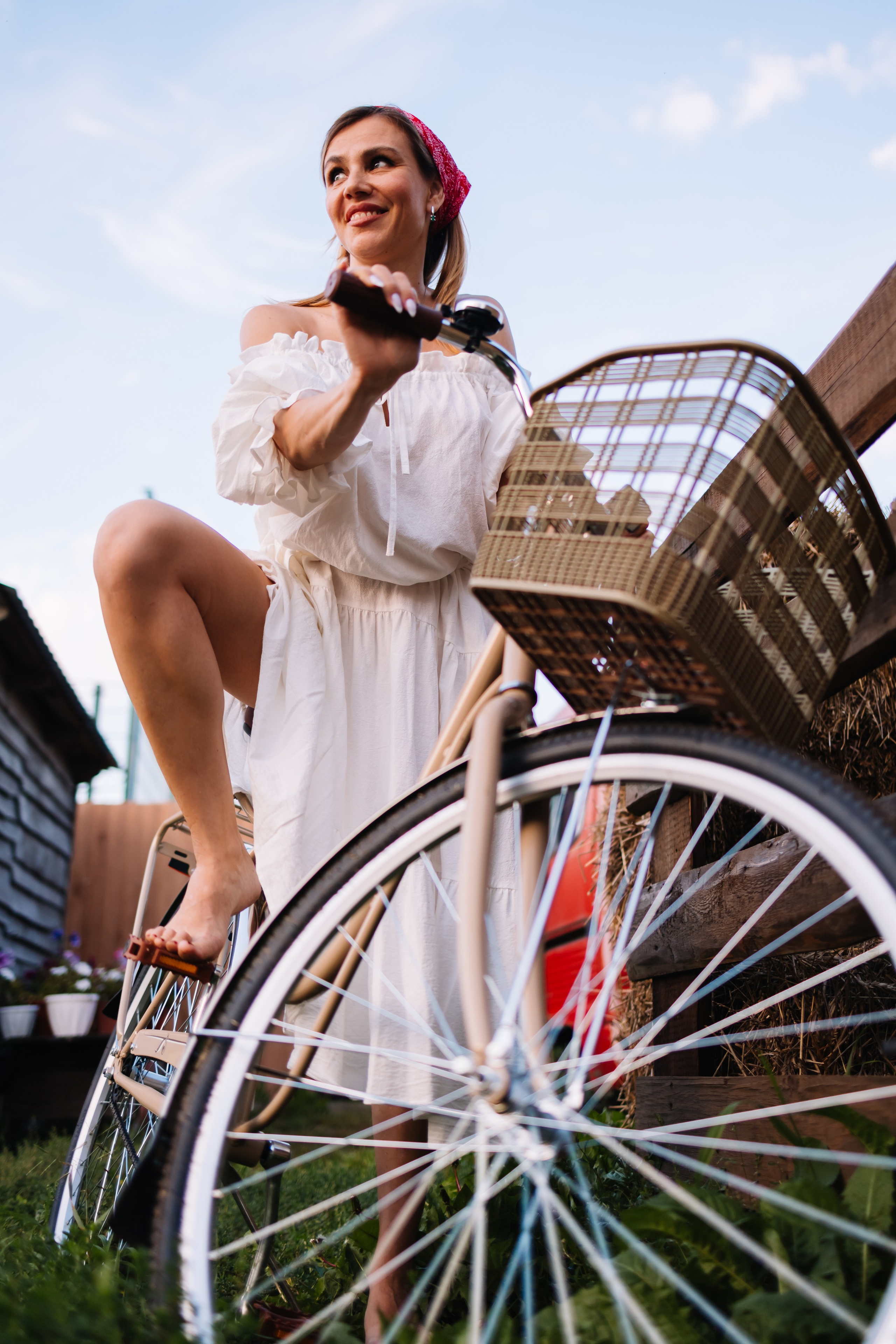 алёна малахова фотограф новосибирск семейный детский домашняя фотосессия в новосибирске день рождения репортажная съёмка фотосессия с лошадьми на конюшне деревня алтай  на природе фотосессия в детском саду мама и сын предложение руки и сердца идея  помолвка фотосессия берег закат детский день рождения годик торт аниматор лофт игровая продолжение следует prodoljenie_sleduet_  корпоратив тимбилдинг первоклашка линейка  контент  бизнес портрет оперный новат франция берет весна девушка мама и дочь мать и дитя фотодача