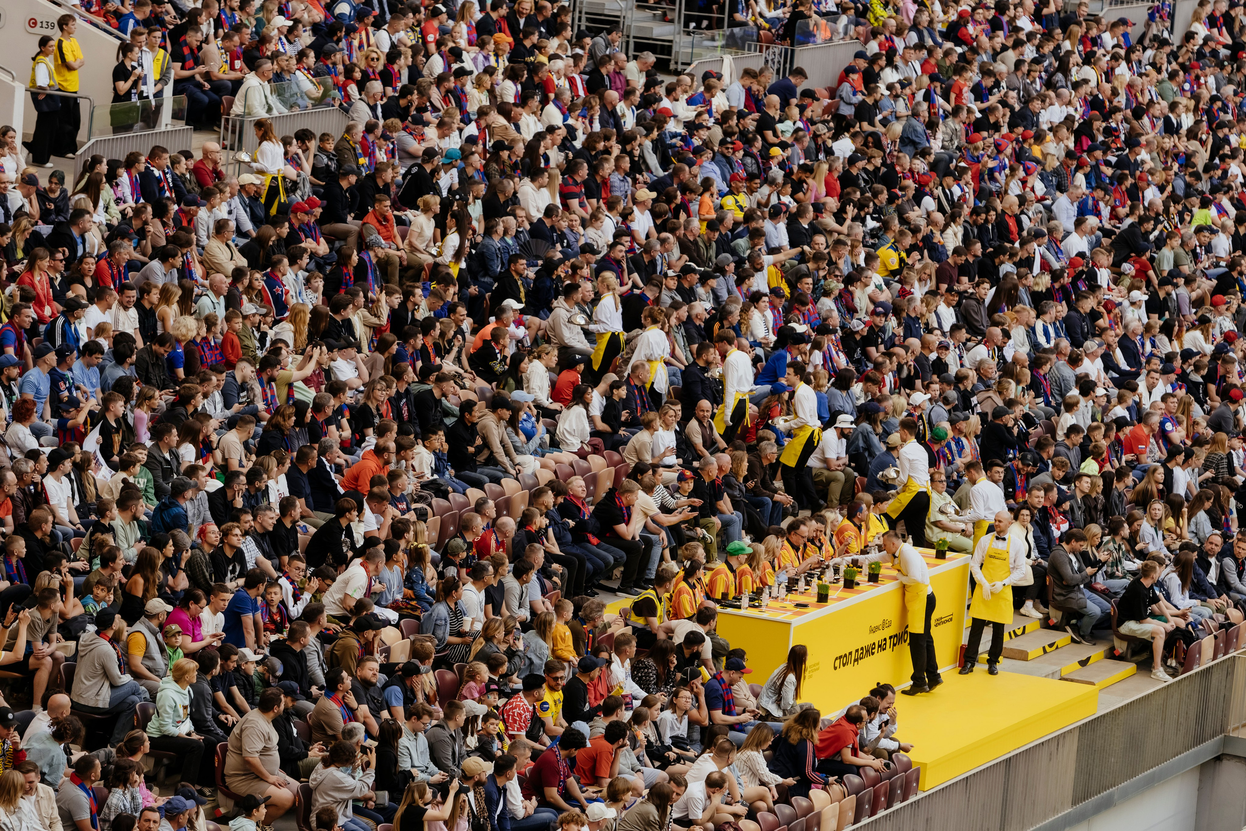 Яндекс Еда x Burger King На финале кубка России по футболу. Репортажный, event, концертный и backstage фотограф из Москвы Виталий Кривцов