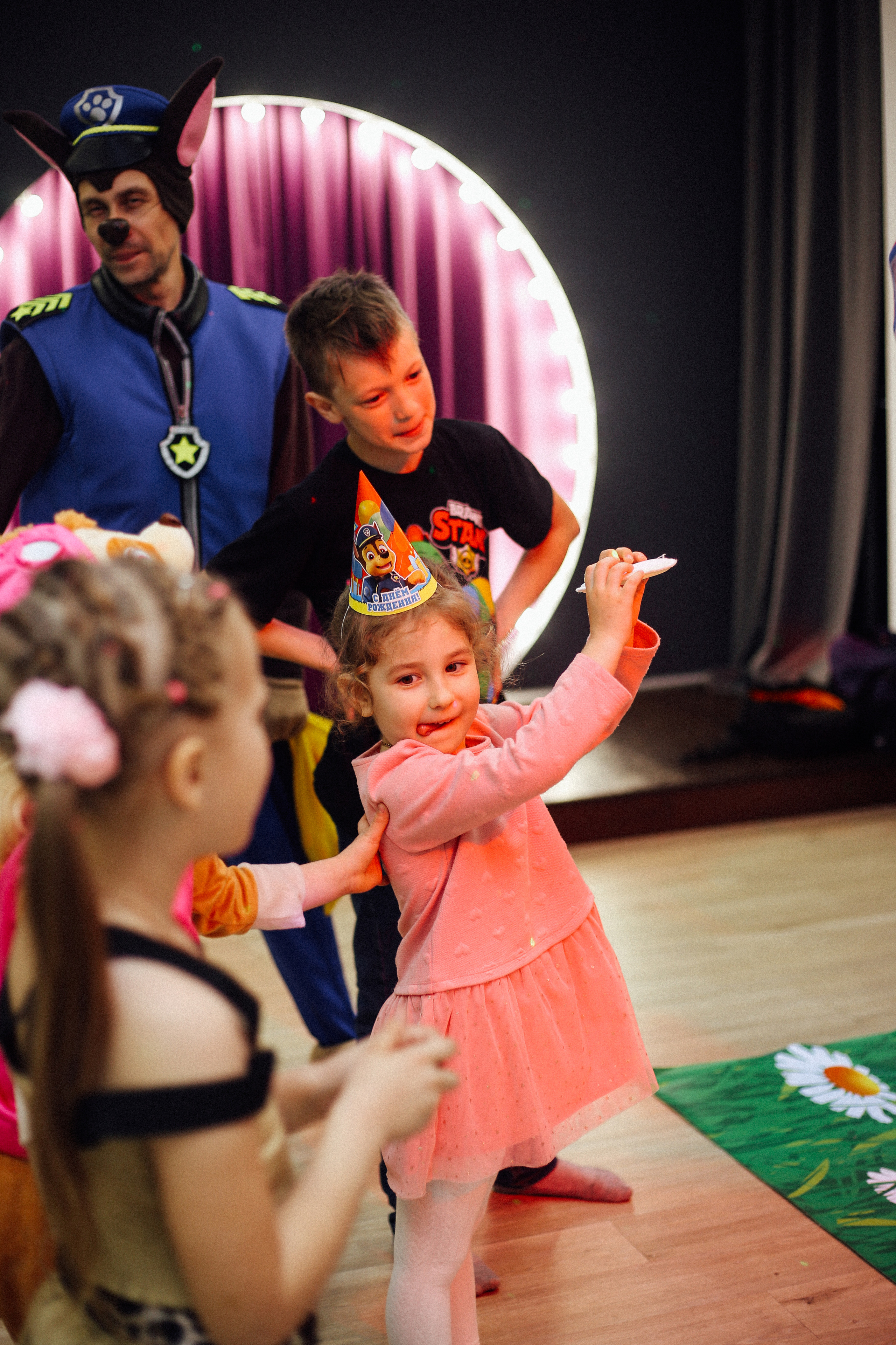 Кира. Катерина Макиева