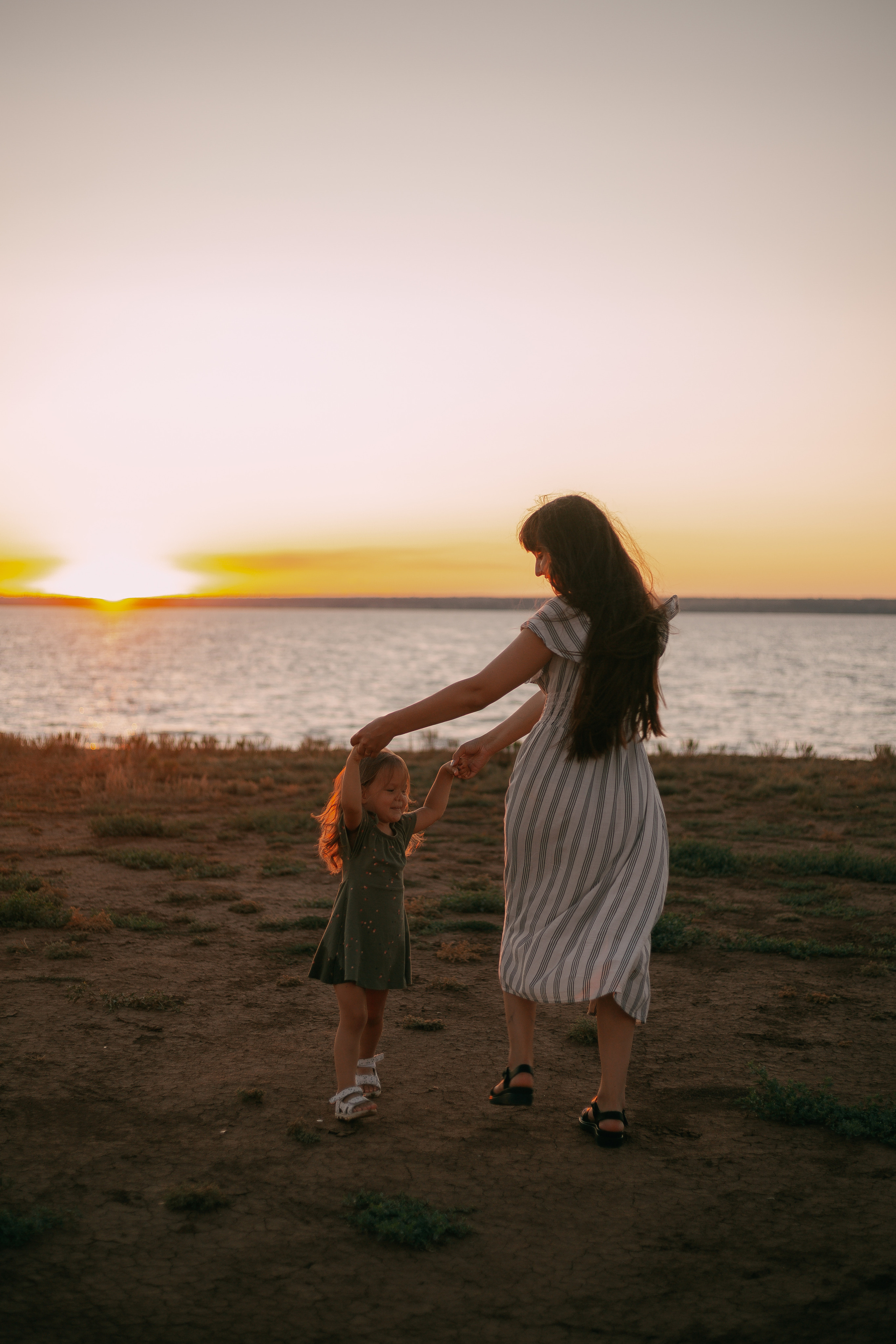 Про маму, бабушку и дедушку. Катерина Макиева