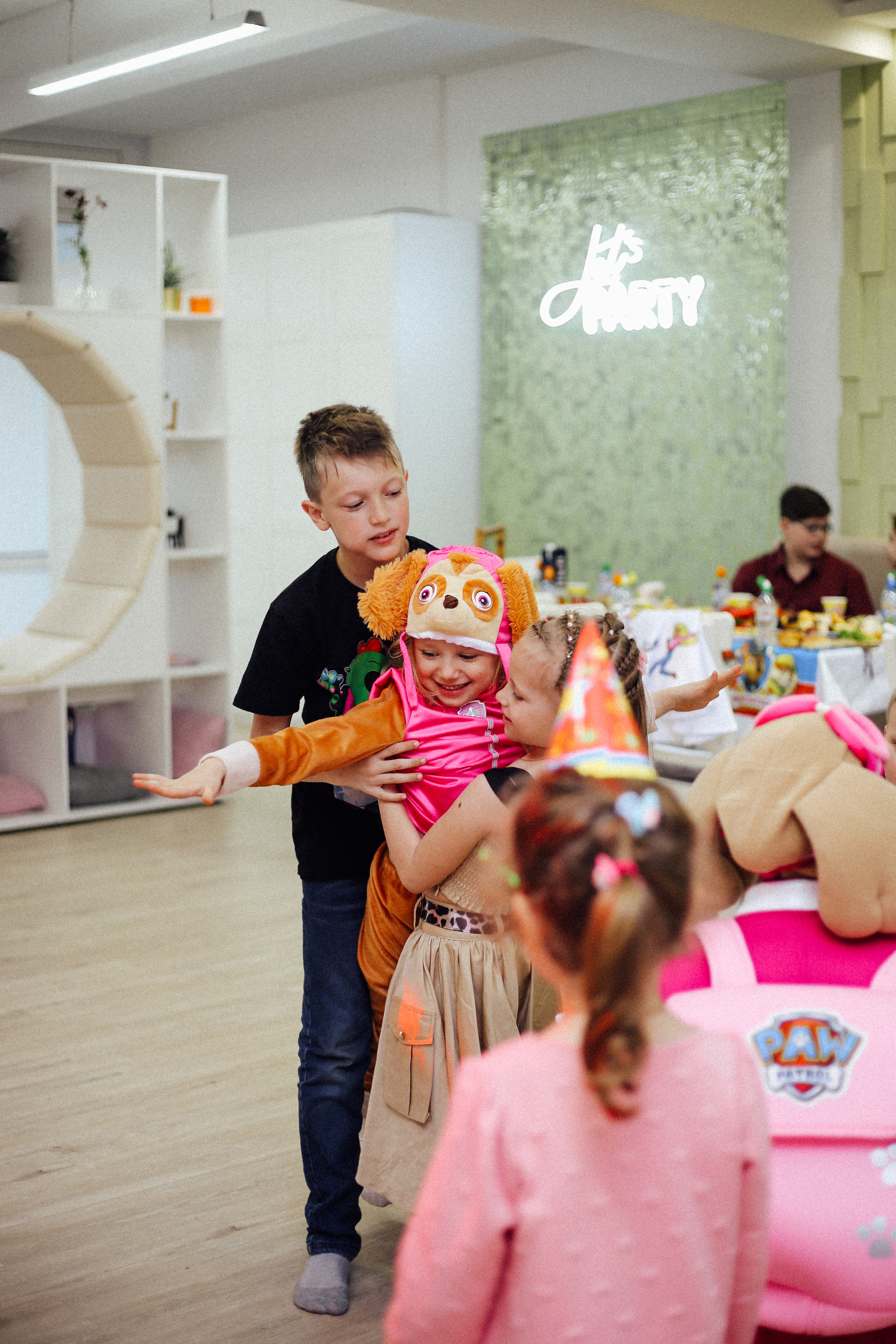 Кира. Катерина Макиева