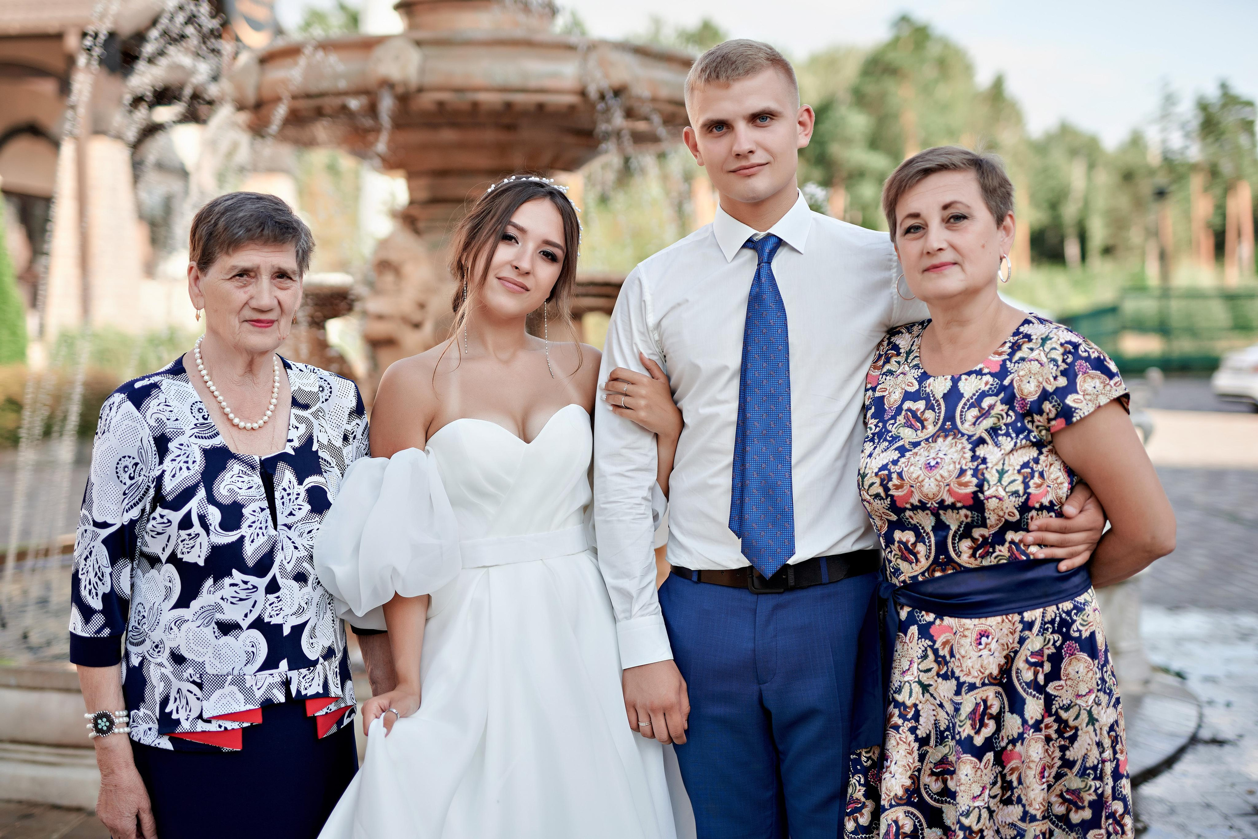 В любви всегда есть немного безумия…. Фотограф Меняйло Евгений. Свадьба. Портрет. Репортаж. Семья. Контент