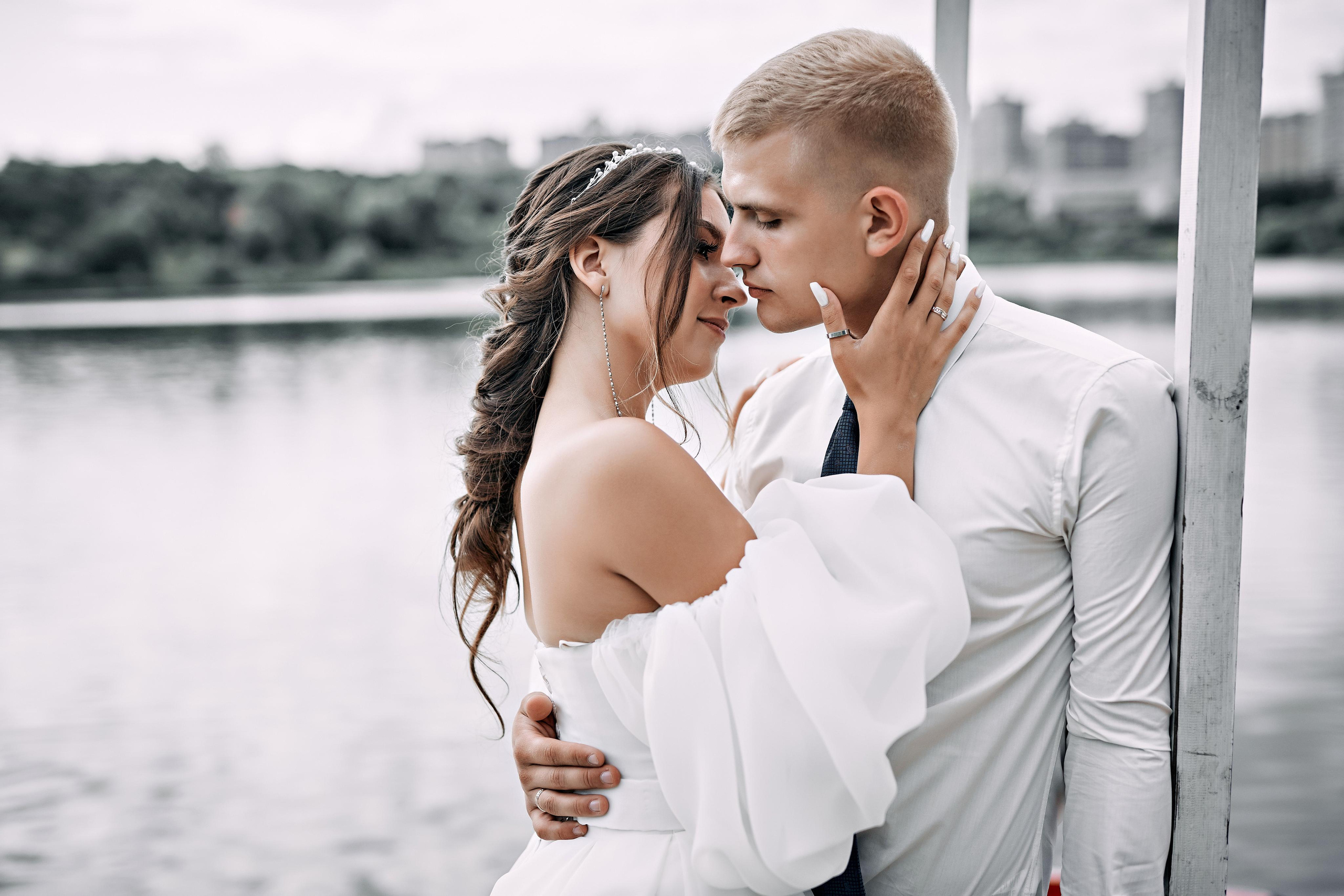 В любви всегда есть немного безумия…. Фотограф Меняйло Евгений. Свадьба. Портрет. Репортаж. Семья. Контент