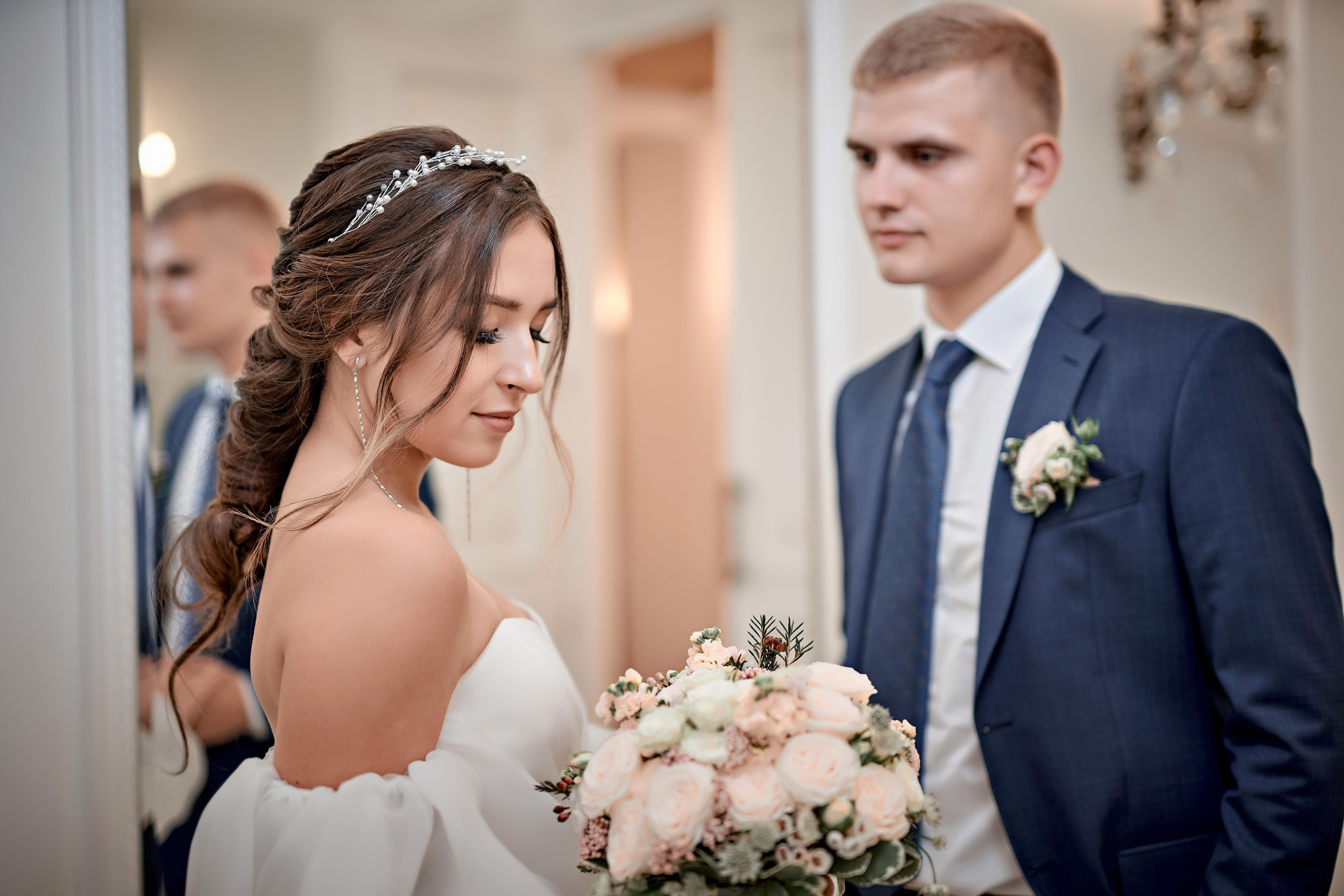 В любви всегда есть немного безумия…. Фотограф Меняйло Евгений. Свадьба. Портрет. Репортаж. Семья. Контент