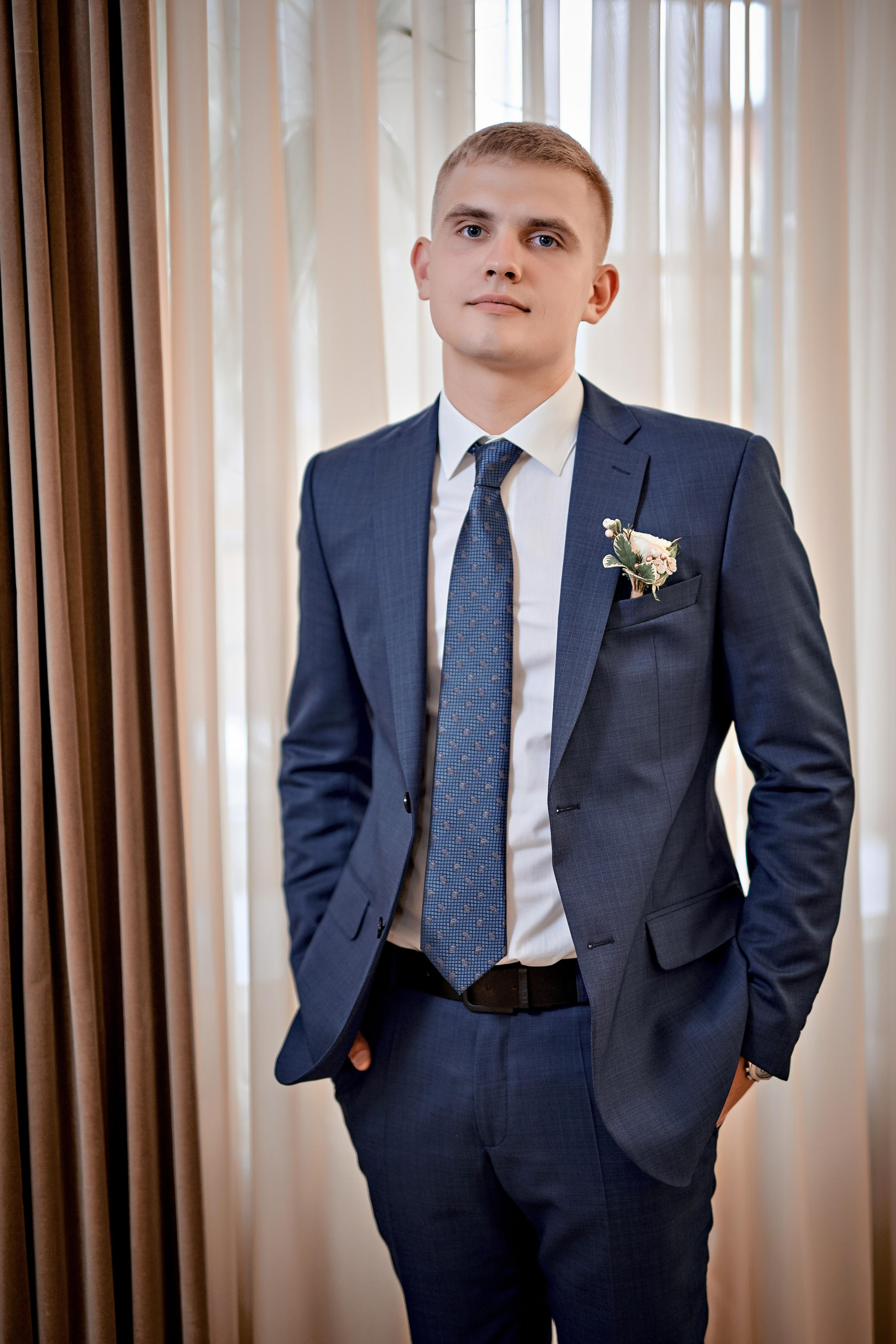 В любви всегда есть немного безумия…. Фотограф Меняйло Евгений. Свадьба. Портрет. Репортаж. Семья. Контент