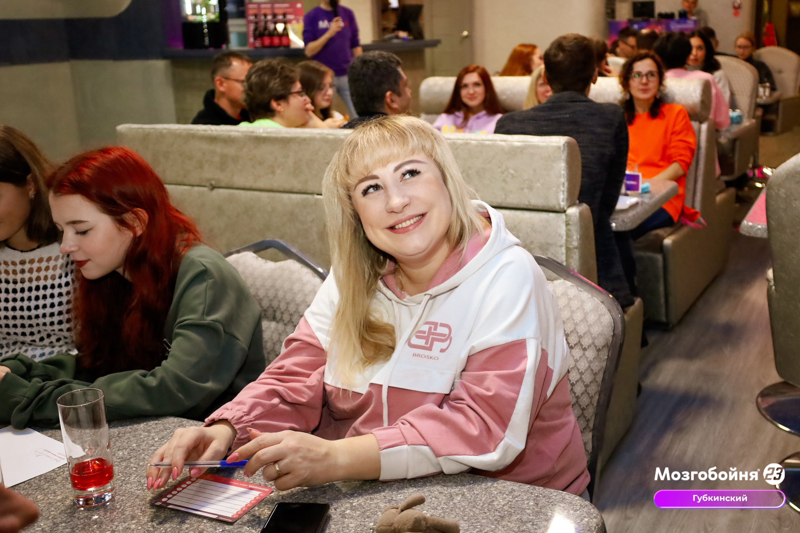 1 октября 2023. Фотограф в Губкинском | Александра Артамонова