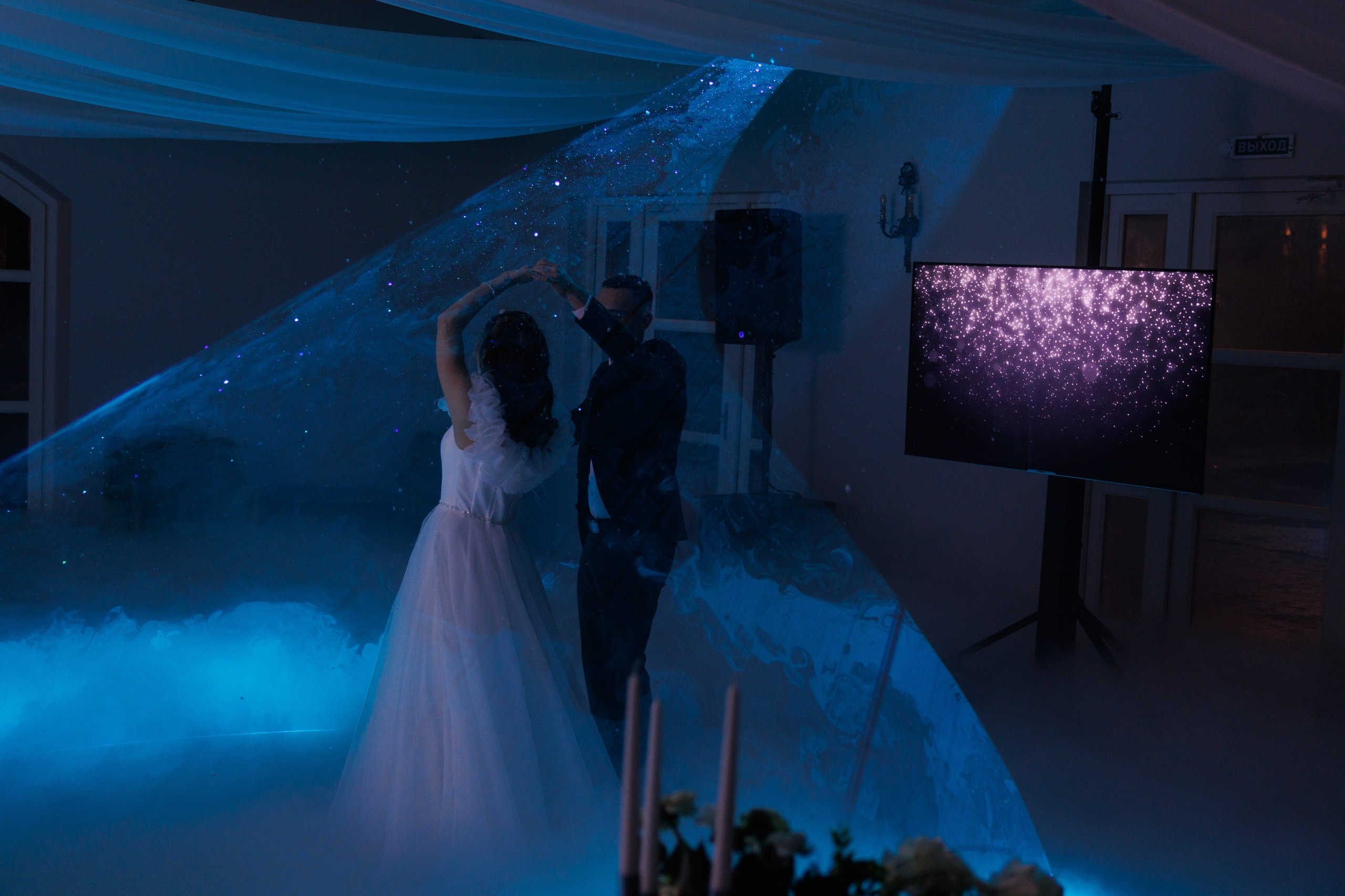 Банкет Усадьба зал «Конюшня». Свадебный фотограф Калининград