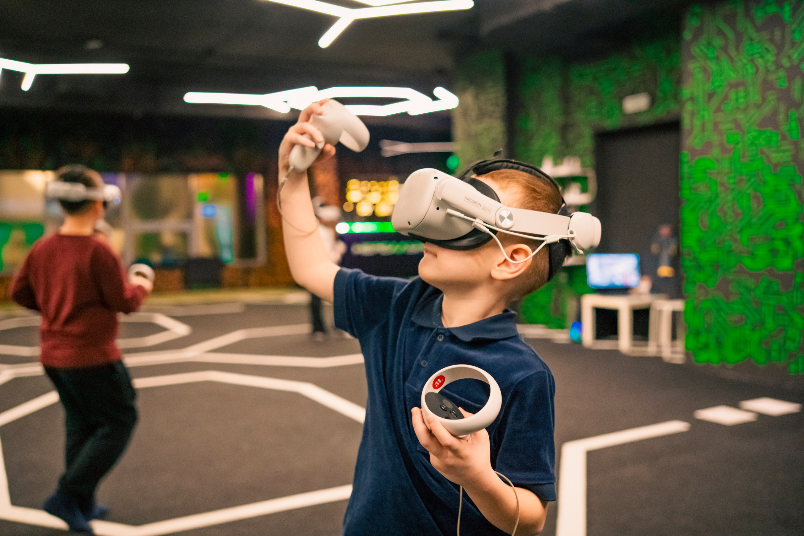 VR (November-December 2024). Felixtones