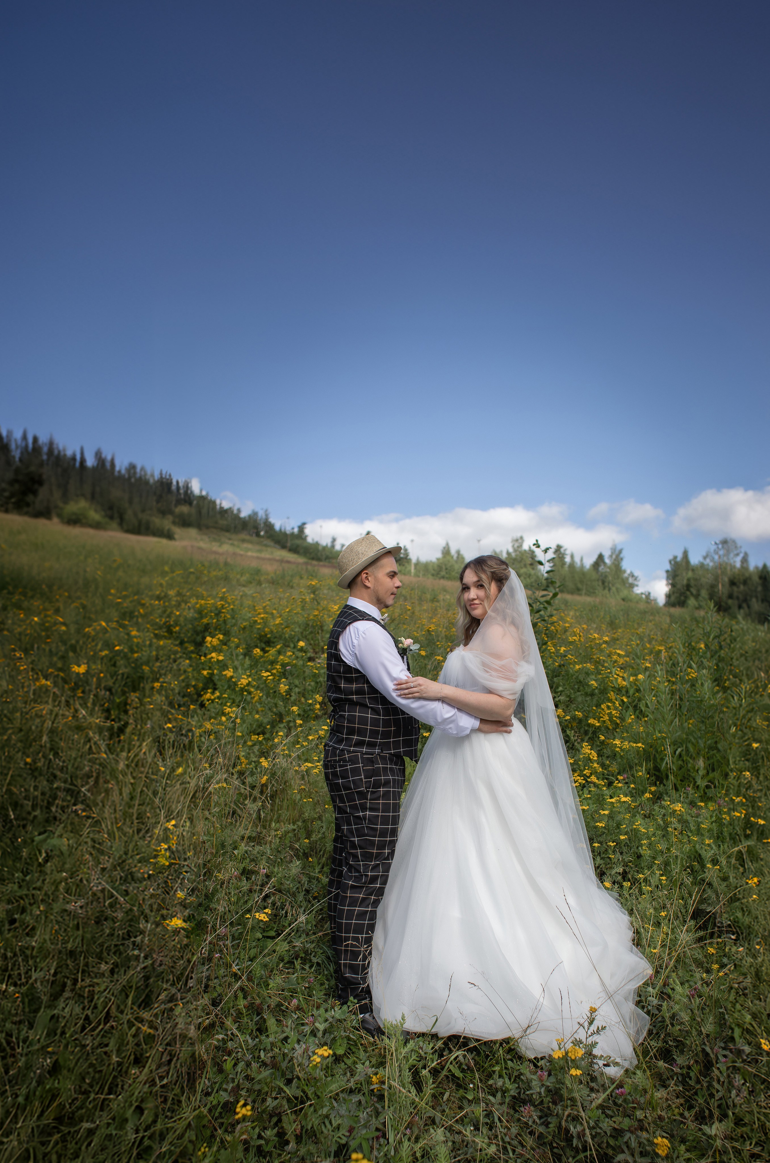 Свадебная фотосессия за городом. Фотограф Татьяна Орлова