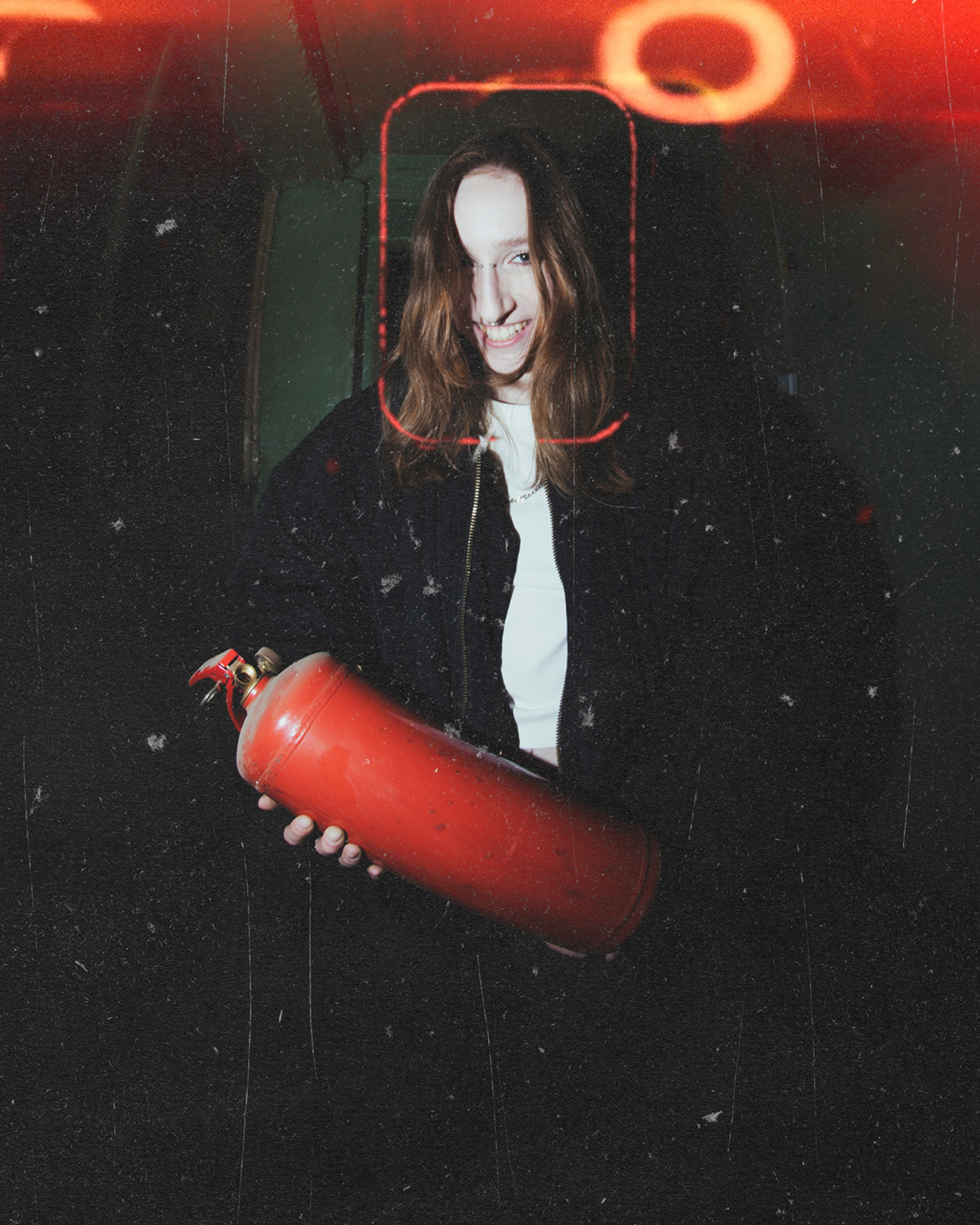 Николь. Больше не греет