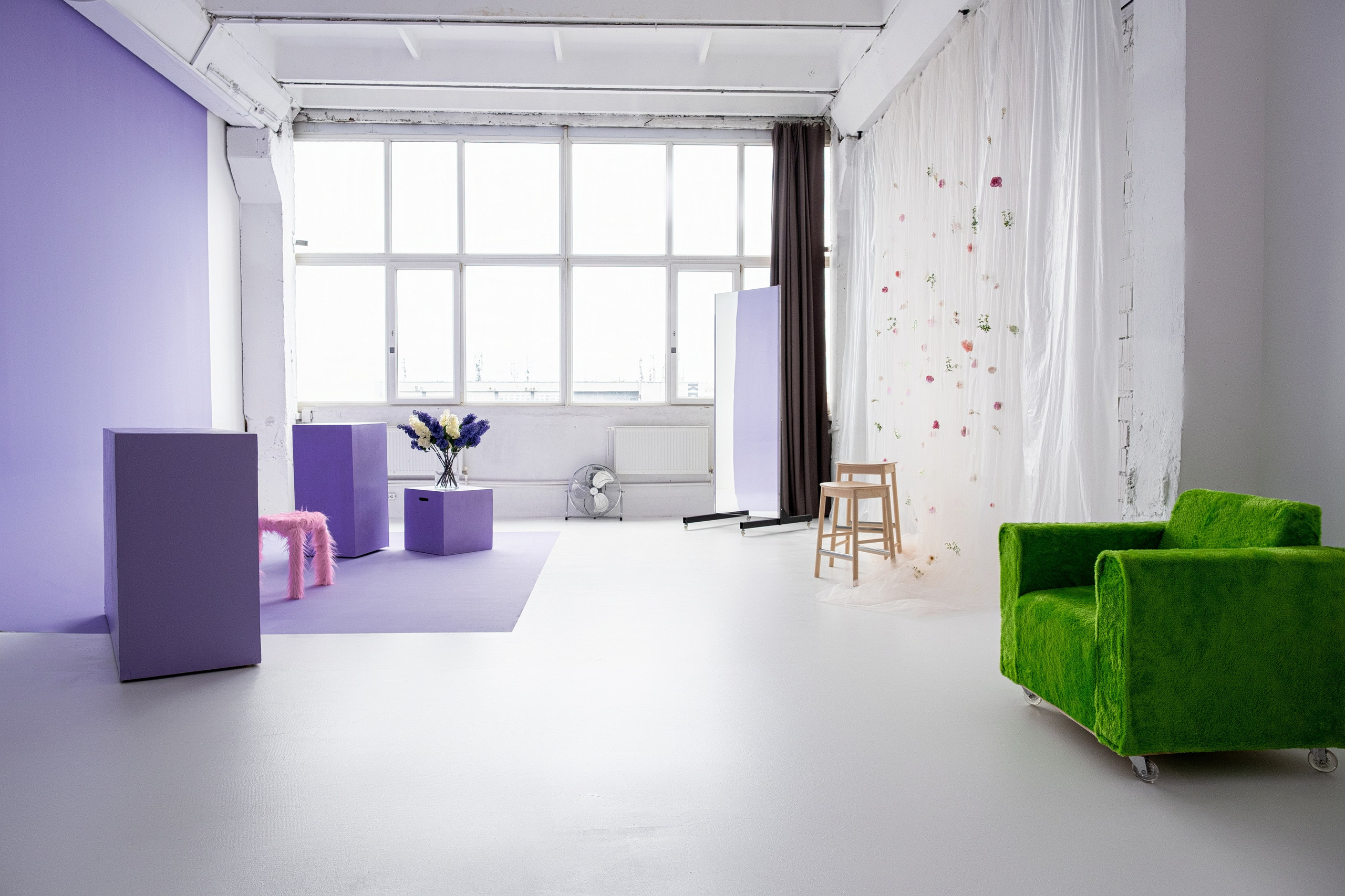 Зал № 1 Pablo от 1000 руб, 70 м². «5loft» фотостудия в Ижевске