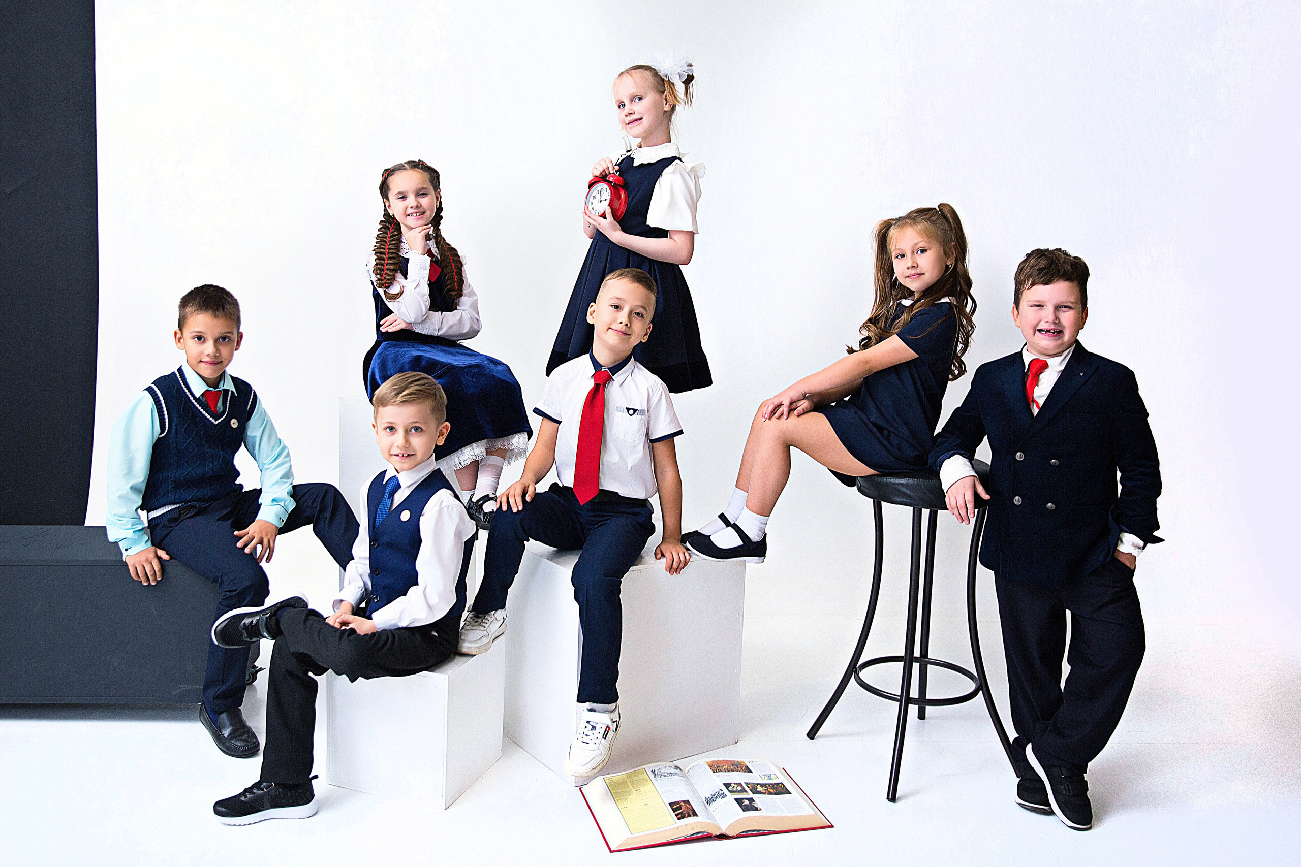 Выпускные фотосессии. Детский школьный фотограф в Кемерово Зиновьева Екатерина