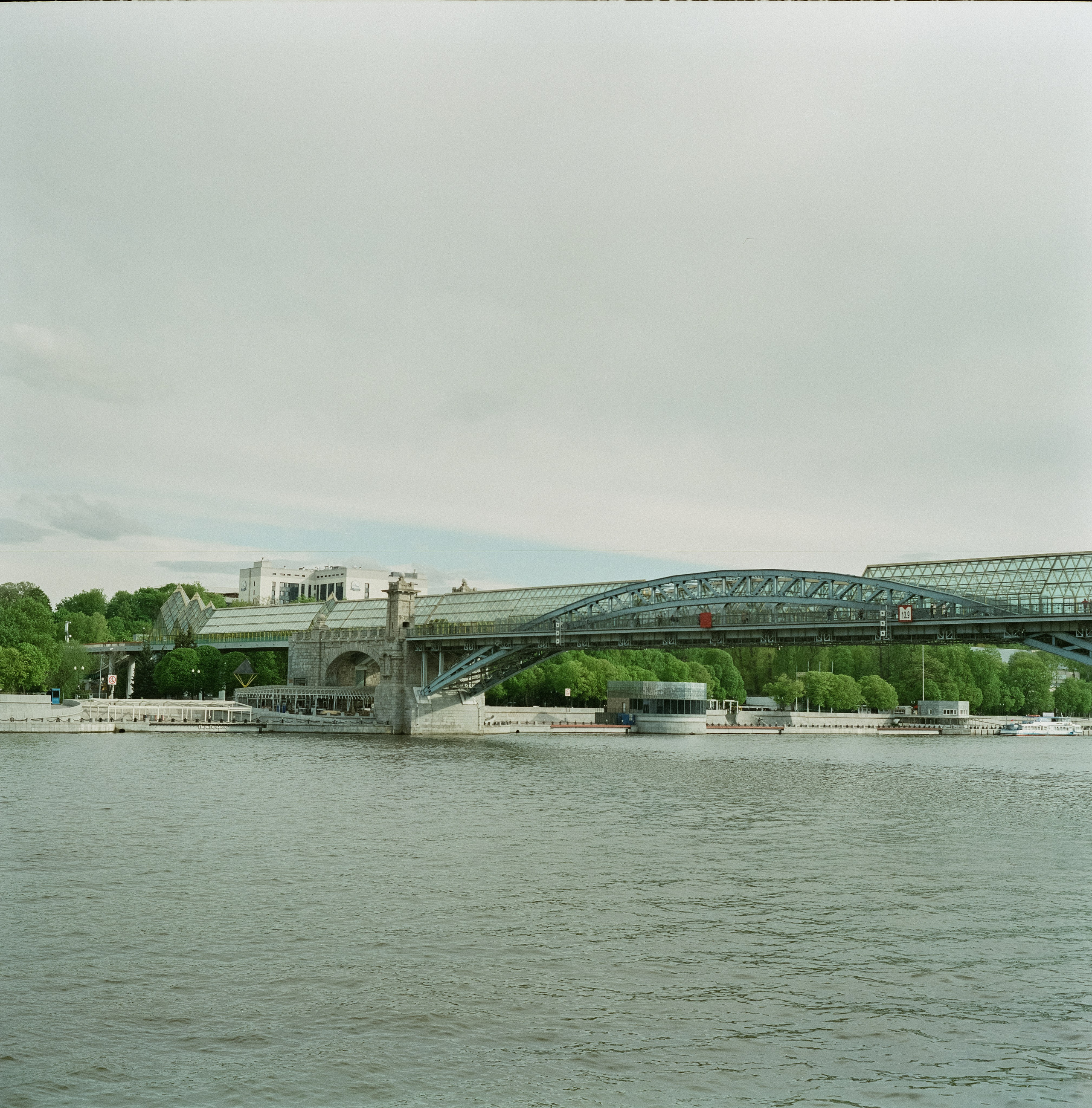 Фрунзенская набержная | Super Fujica-6 | Fujicolor Pro 400H