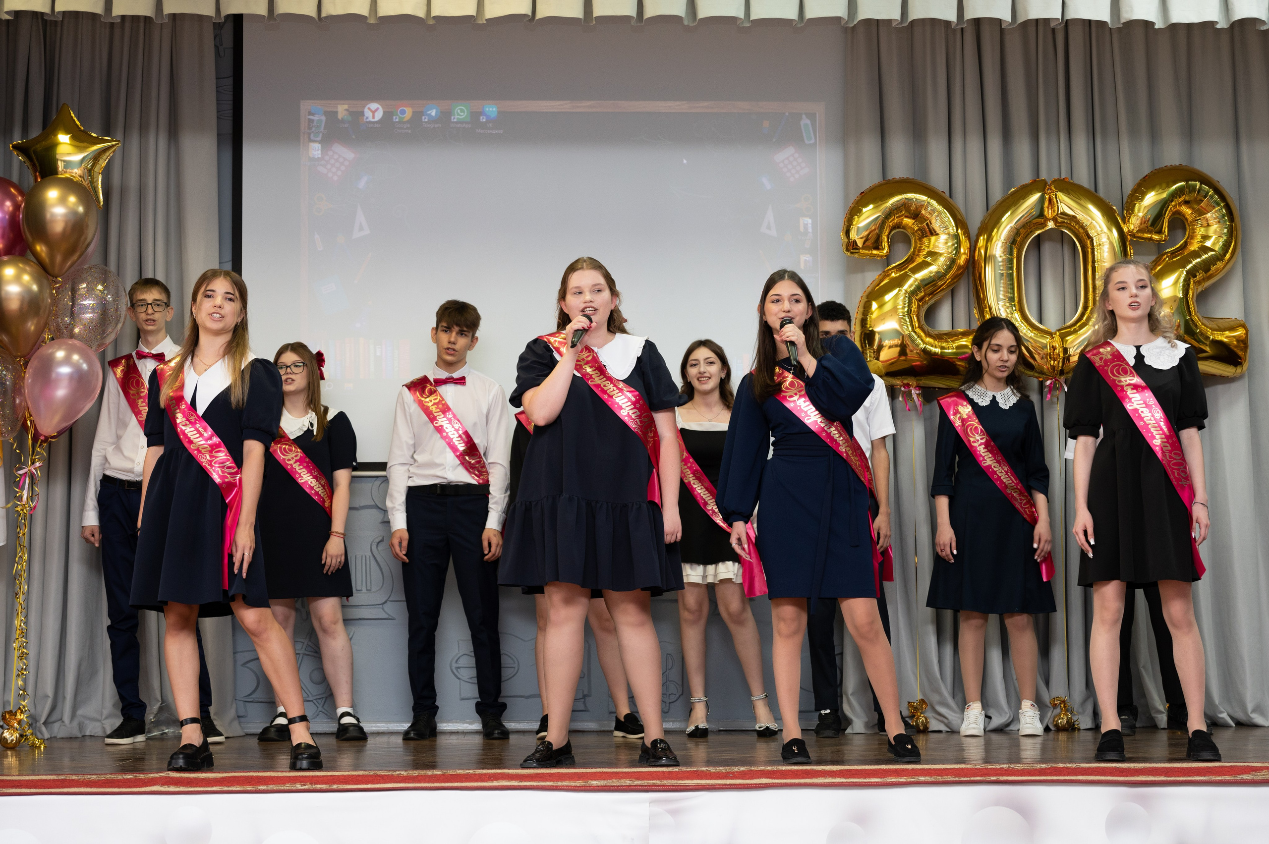 Фотограф на вручение аттестатов. Вячеслав Скрипник Фотограф Краснодар