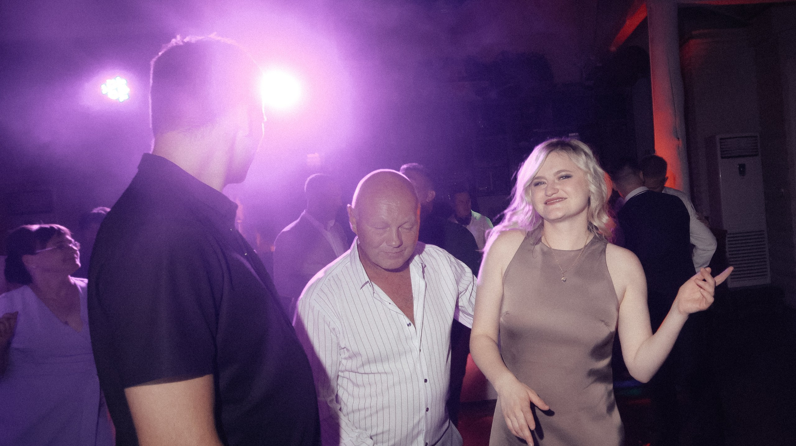 Торжество в Алексеевке. Свадебный и репортажный фотограф Дмитрий Кононенко