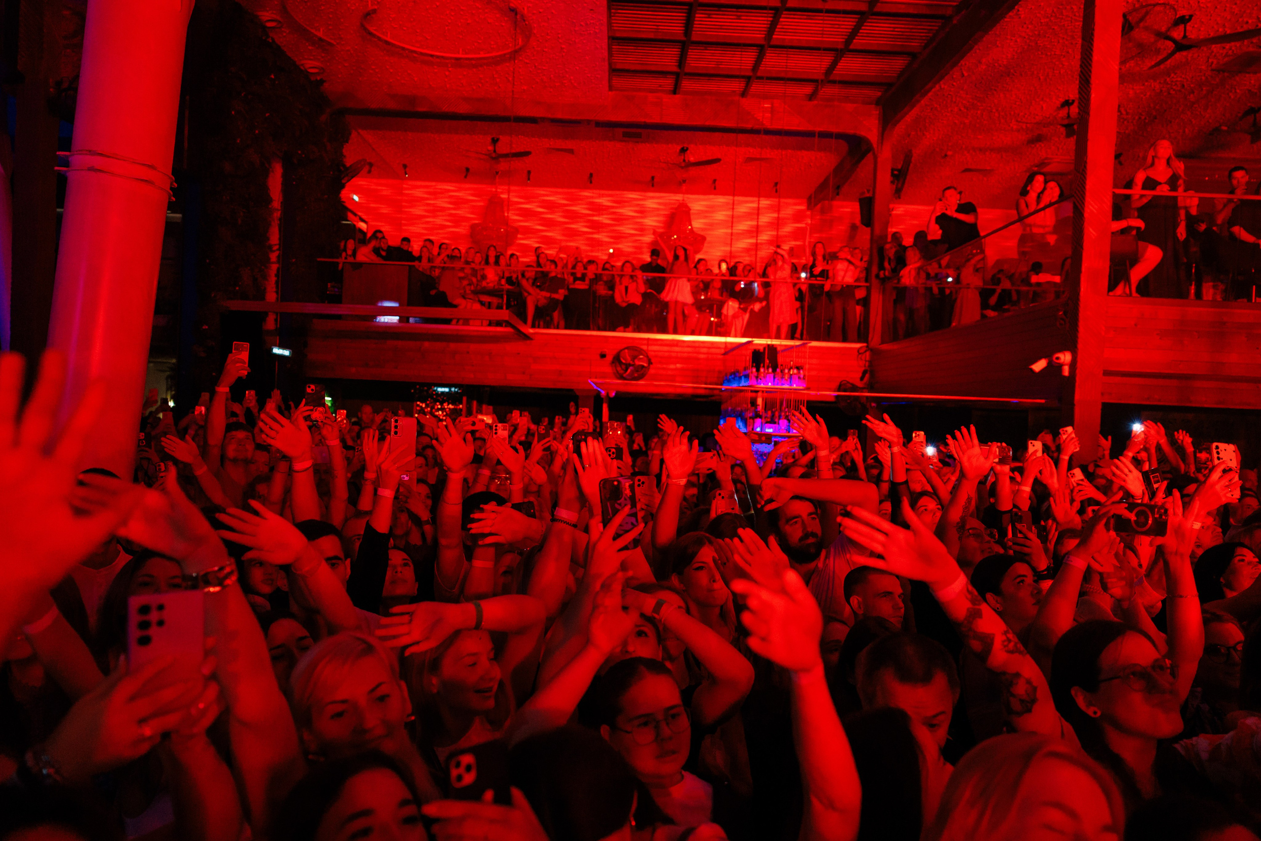 Concert. Событийный и портретный фотограф в Москве — Адам Черноуски