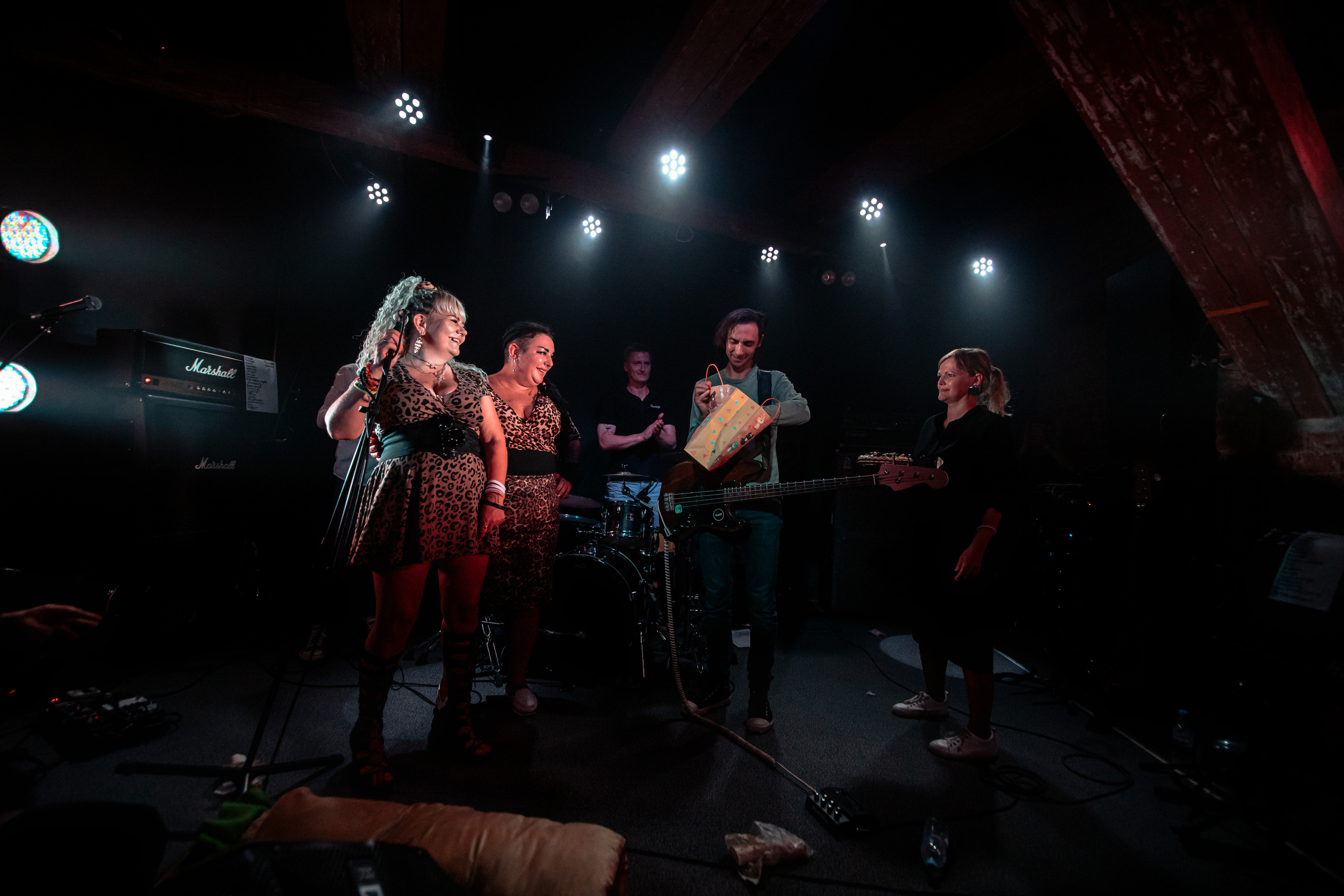 РАДИОПОМЕХИ. Фотограф Елена Богачева (lenalena_na_na_na)