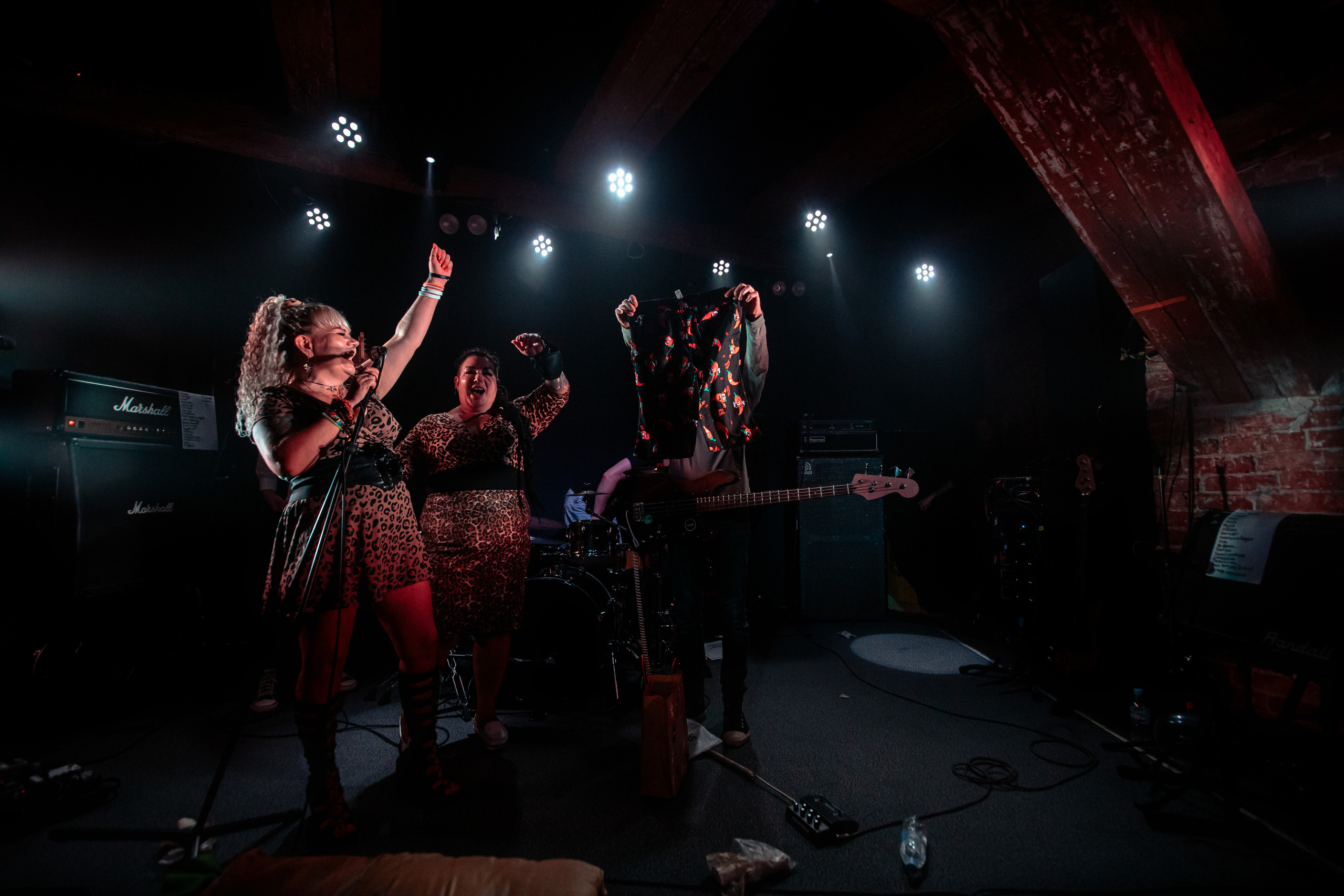 РАДИОПОМЕХИ. Фотограф Елена Богачева (lenalena_na_na_na)