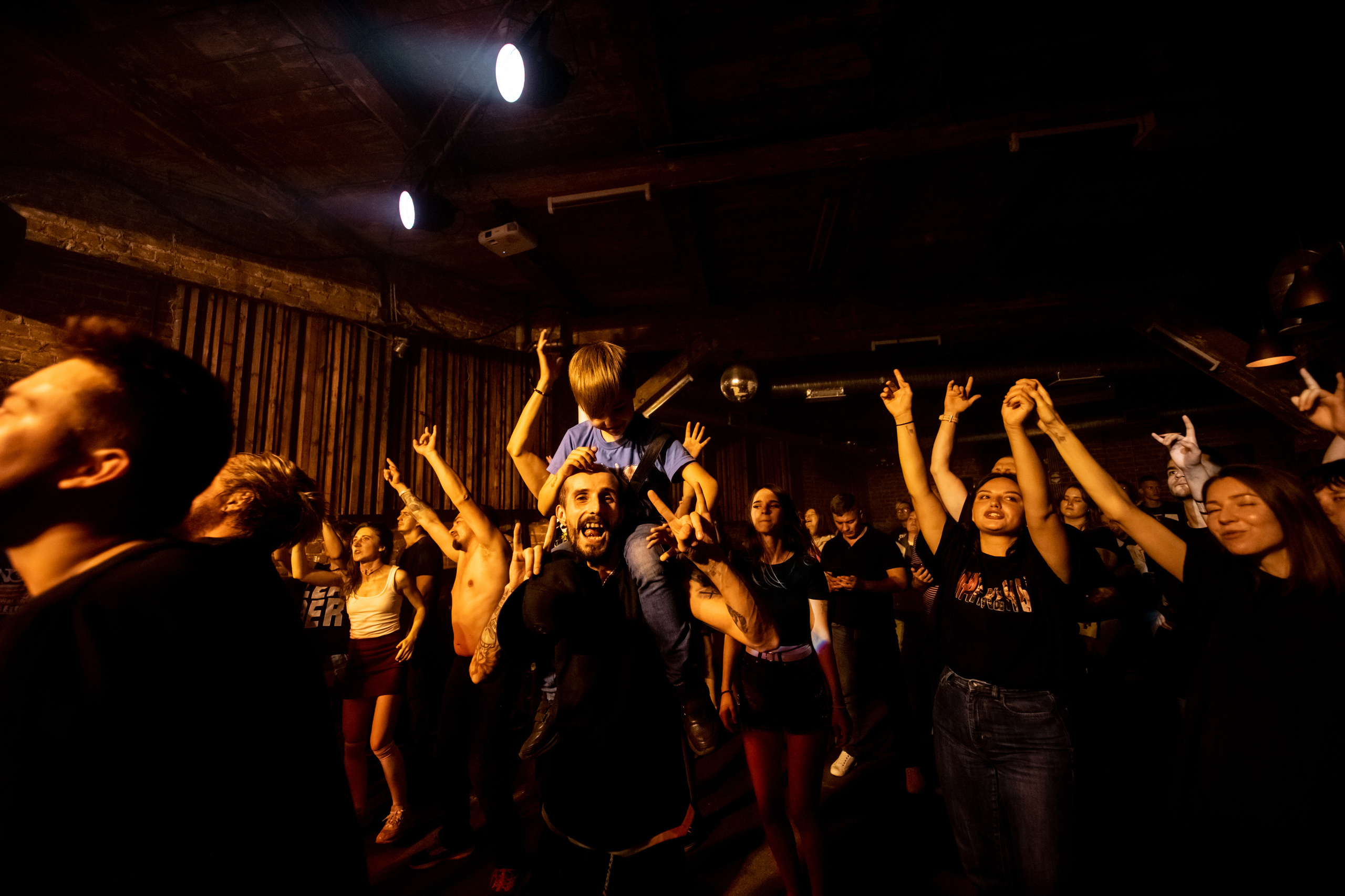 ЛУЧШИЙ САМЫЙ ДЕНЬ+МАНЕКЕНЫ. Фотограф Елена Богачева (lenalena_na_na_na)