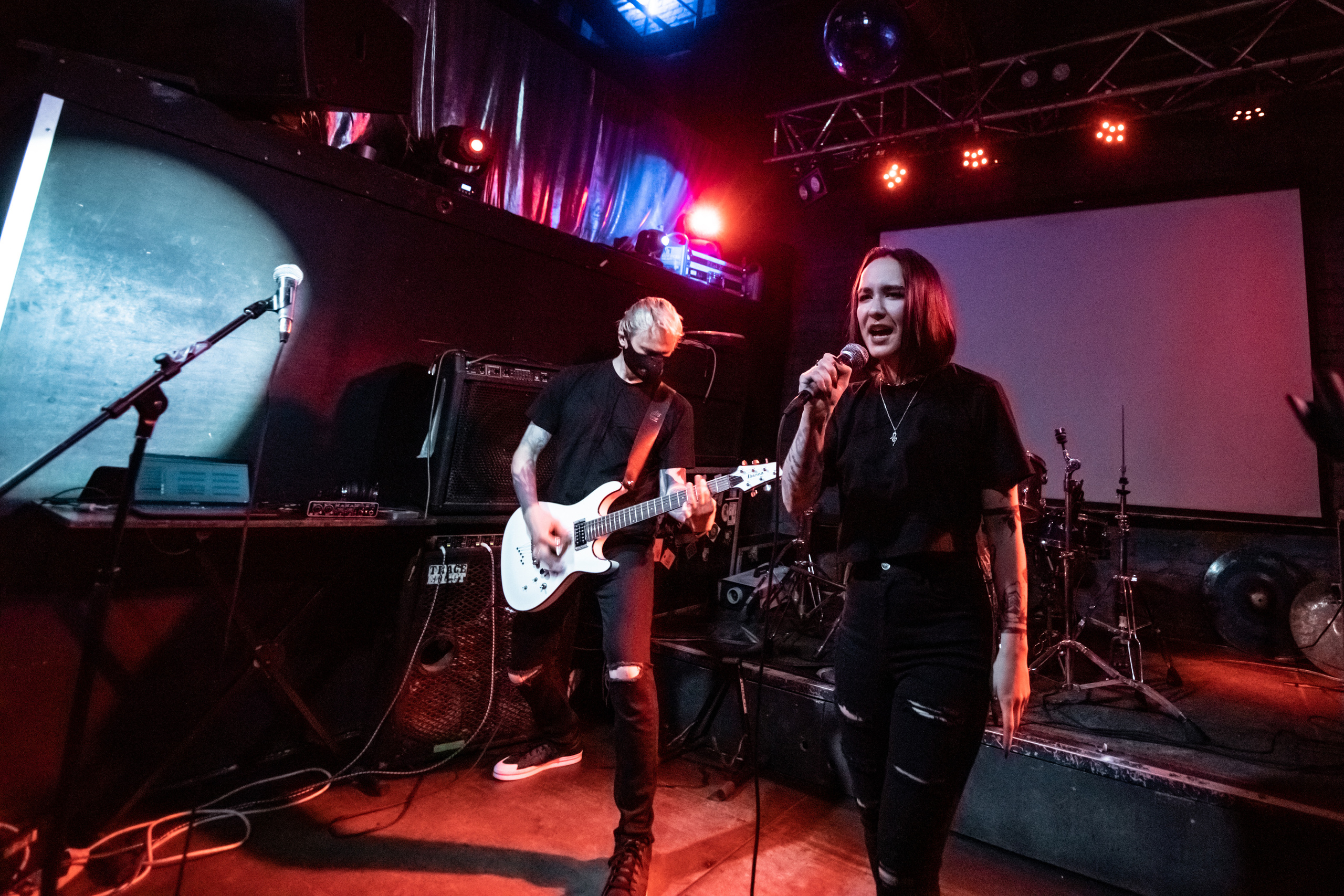 THE KAT IS DEAD. Фотограф Елена Богачева (lenalena_na_na_na)