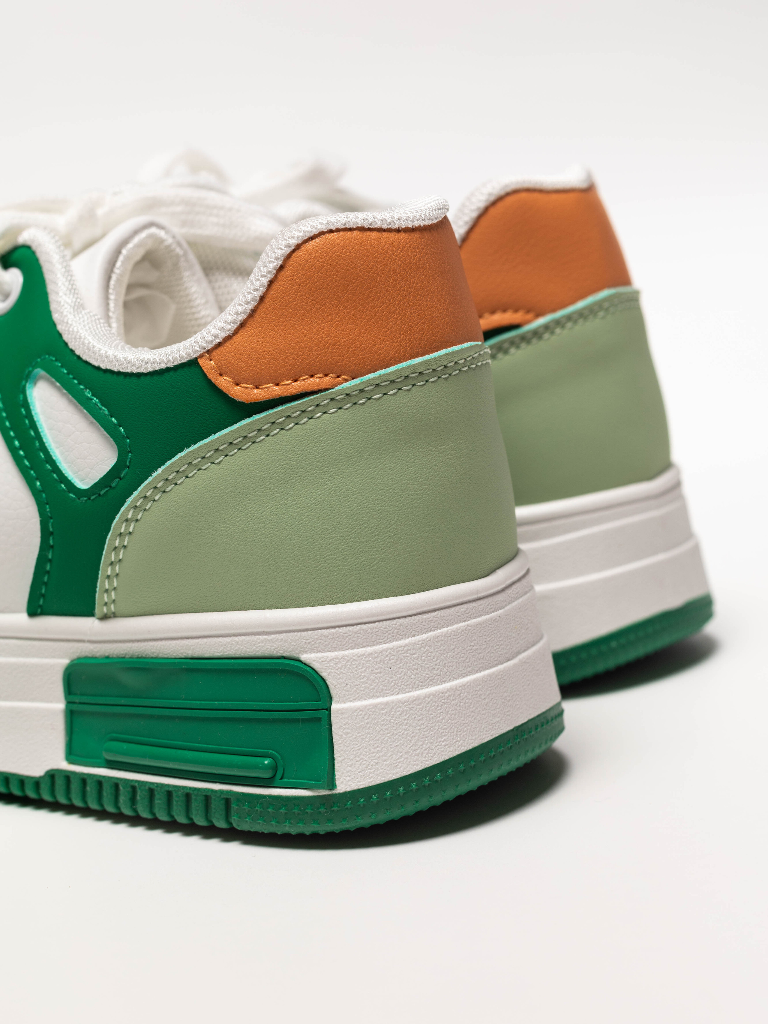 Кроссовки. Фотограф Борисова Ирина| Краснодар |Стамбул