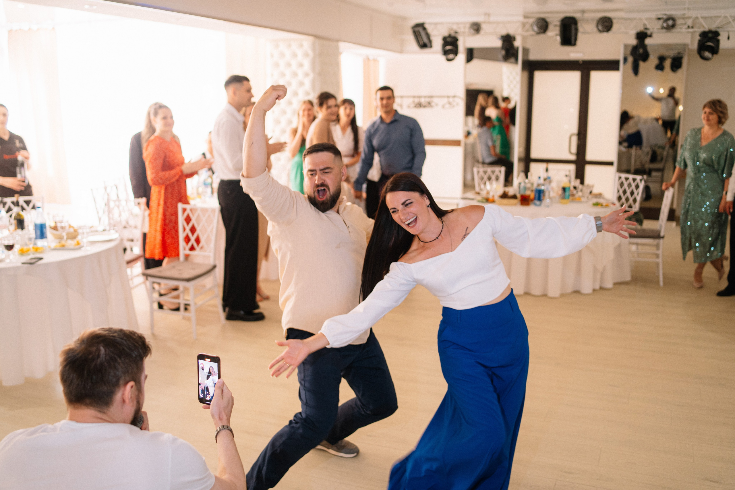 Анастасия и Роман — банкет Времена года. Репортажный (Event) фотограф в Барнауле | Даниил Маркин | Качество и вайб