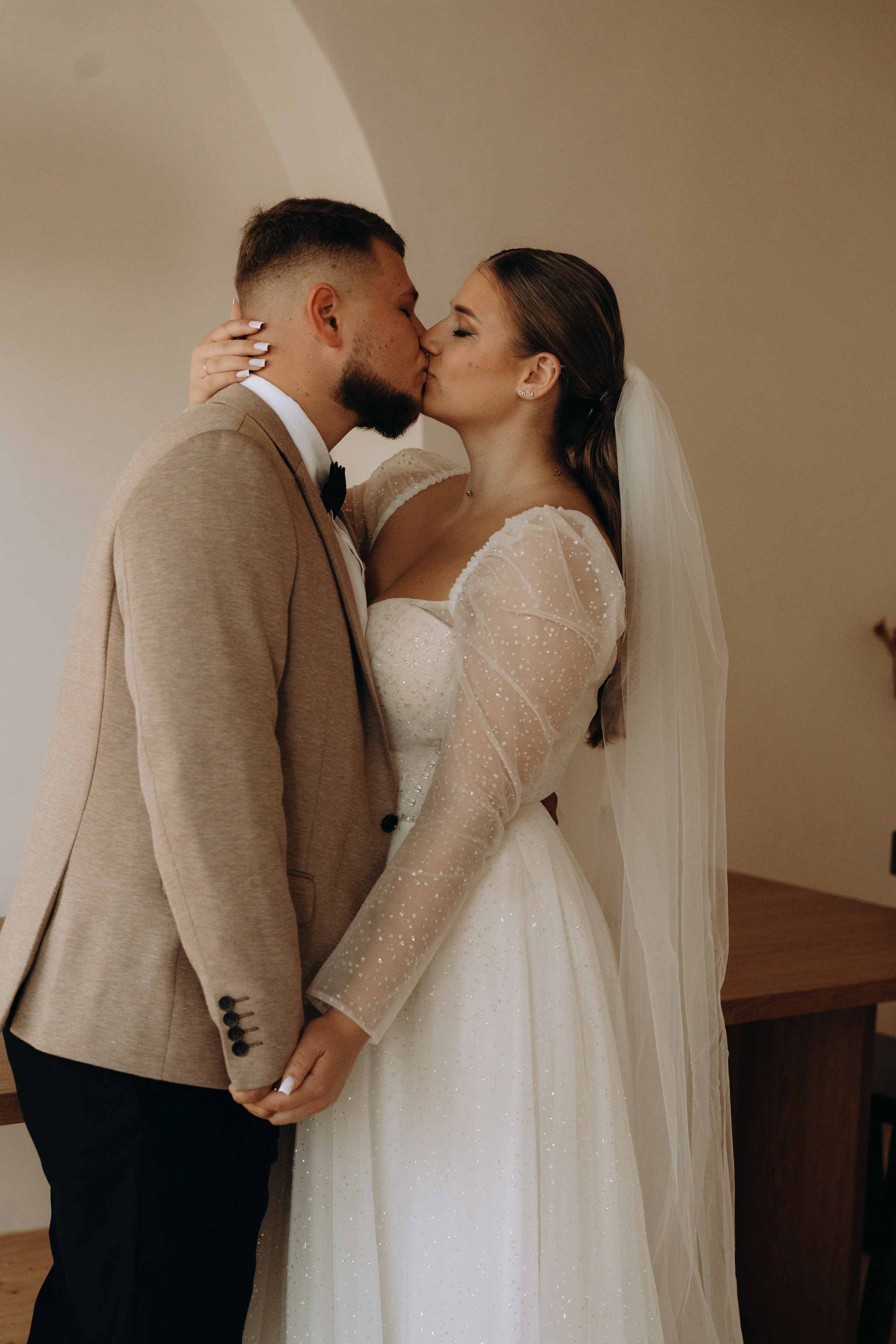 Свадебная фотосессия в Симферополе. Портретный свадебный фотограф Крым | Евгения Щитенко