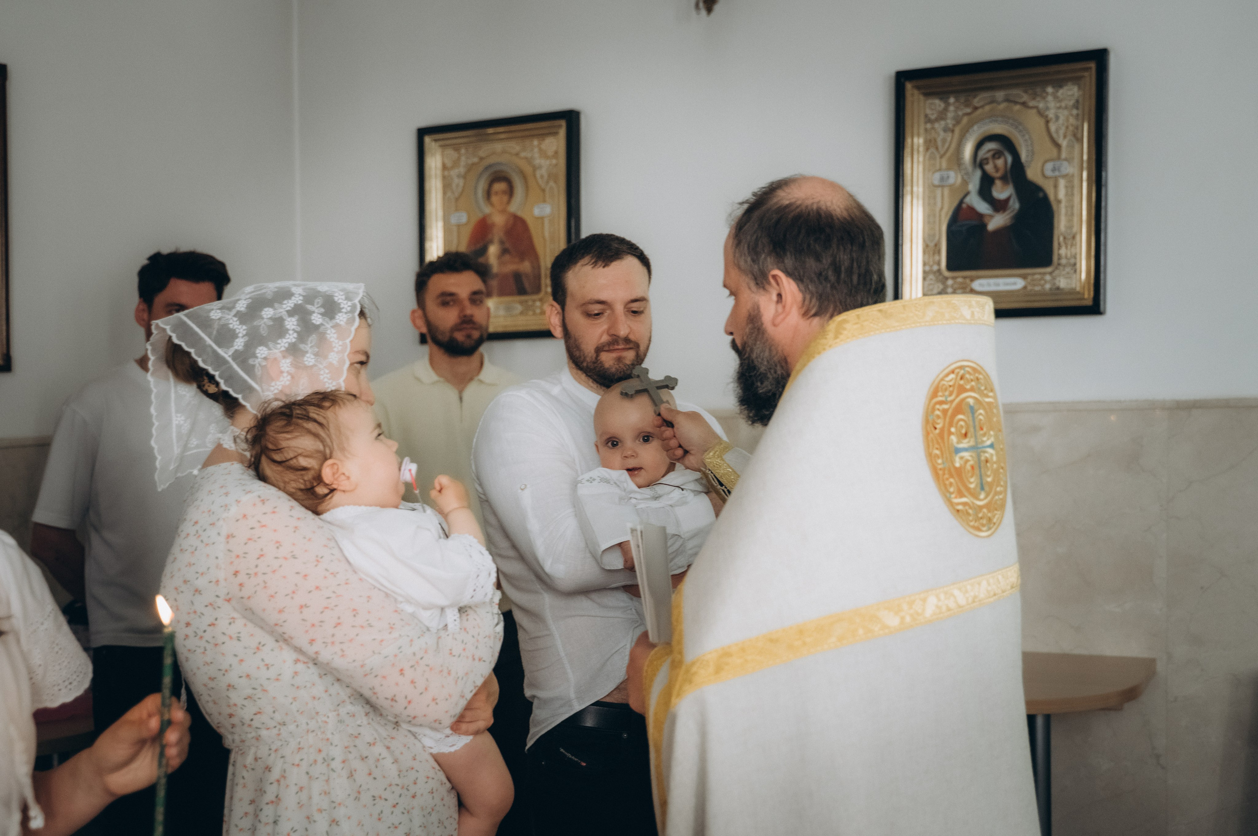 Крещение Мии и Льва. Семейный фотограф в Минске Дарья Дреко